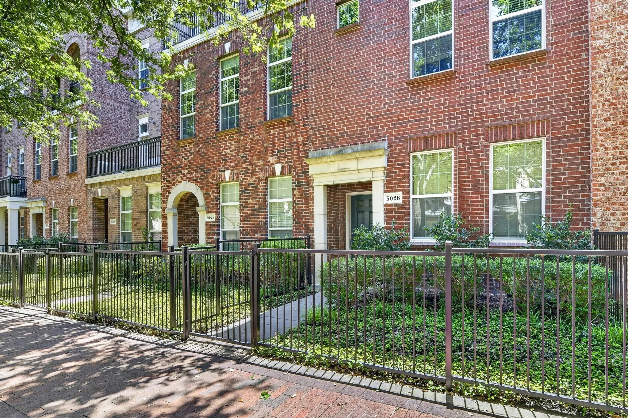 Condominium For Sale in Dallas County , 5026 Calloway Drive 163, Addison, Texas 75001, 2 Bedrooms, 3 Bathrooms, 2 Garage spaces, 1,693 Sqft, built in 2005, Price $399,900, mls#21353715, Real Estate Agent in Addison, Homes For Sale in Dallas county, Homes For Sale in Addison, Realtor in Addison Texas, Real Estate Brokerage Independent Realty Texas, Luminita Cordes Realtor