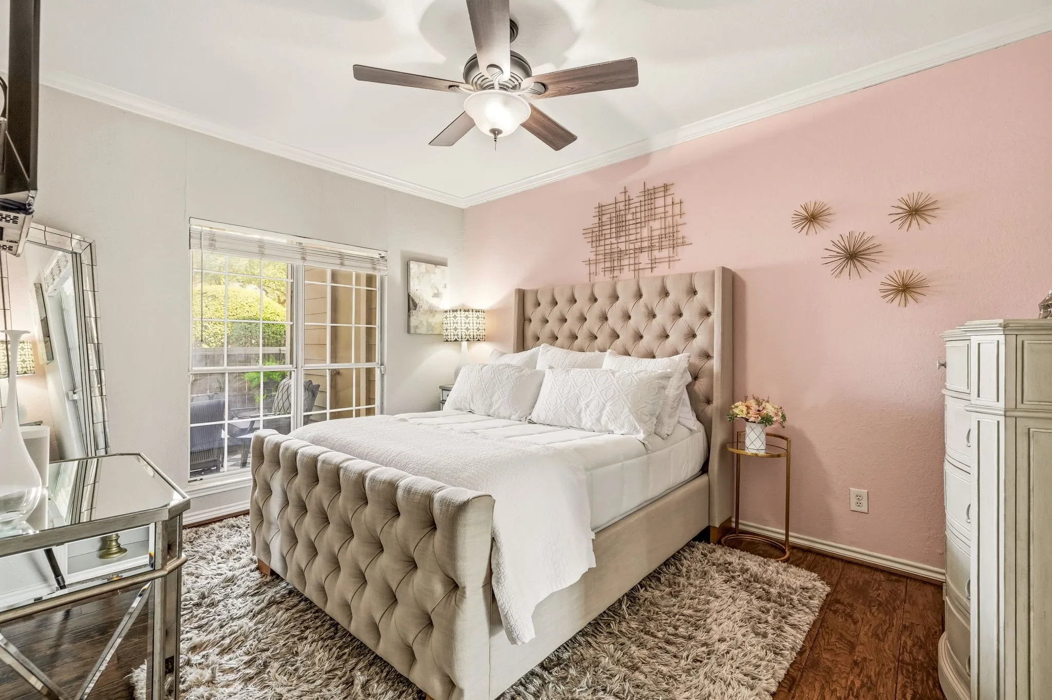 Condominium For Sale in Dallas County , 8600 Coppertowne Lane 304, Dallas, Texas 75243, 2 Bedroom, 2 Bathroom, Garage spaces, 1,090 Sqft, built in 1982, mls#21343415, Real Estate Agent in Dallas, Homes For Sale in Dallas county, Homes For Sale in Dallas, Realtor in Dallas Texas, Real Estate Brokerage Independent Realty Texas, Luminita Cordes Realtor