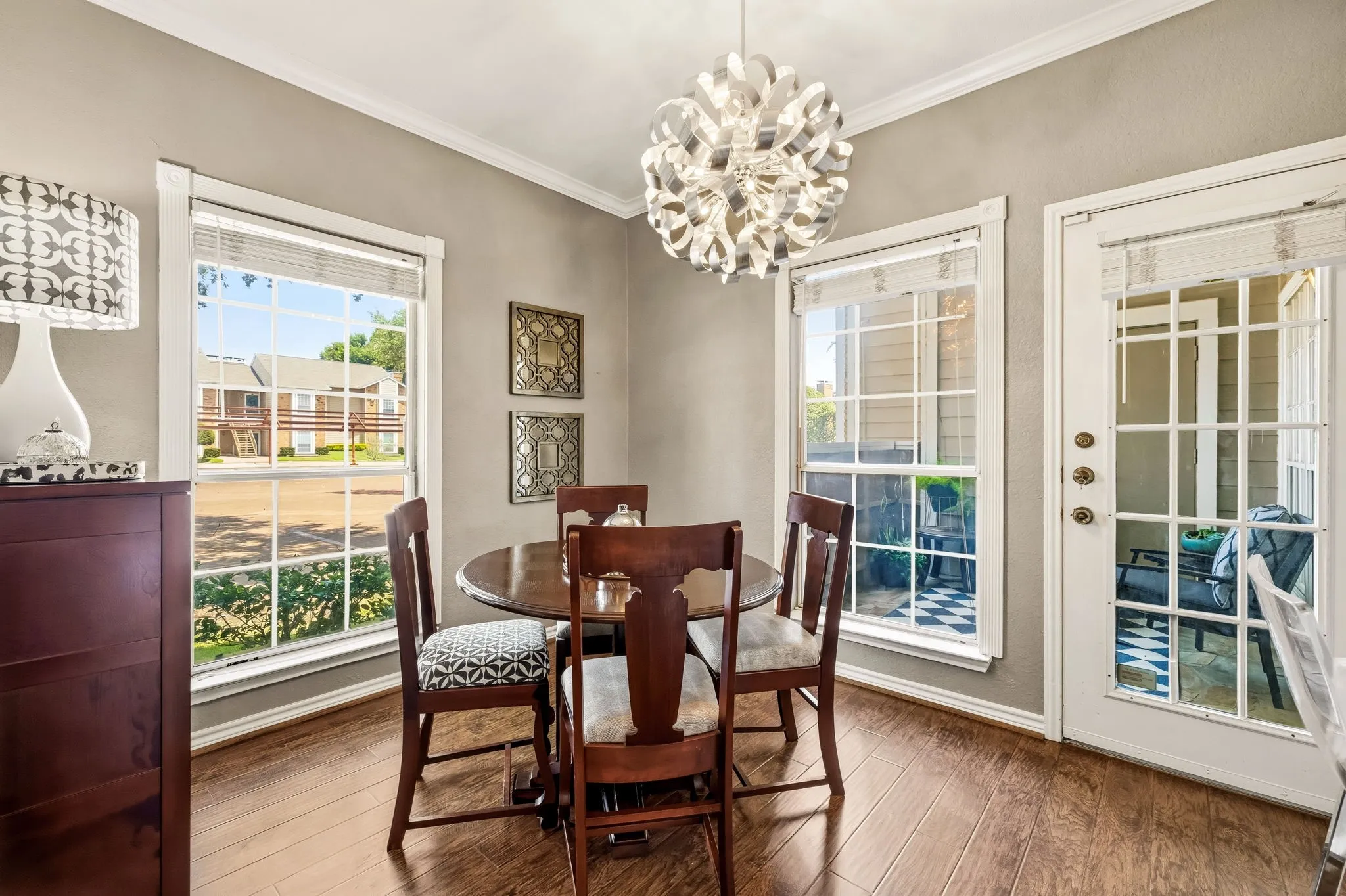 Condominium For Sale in Dallas County , 8600 Coppertowne Lane 304, Dallas, Texas 75243, 2 Bedroom, 2 Bathroom, Garage spaces, 1,090 Sqft, built in 1982, mls#21343415, Real Estate Agent in Dallas, Homes For Sale in Dallas county, Homes For Sale in Dallas, Realtor in Dallas Texas, Real Estate Brokerage Independent Realty Texas, Luminita Cordes Realtor
