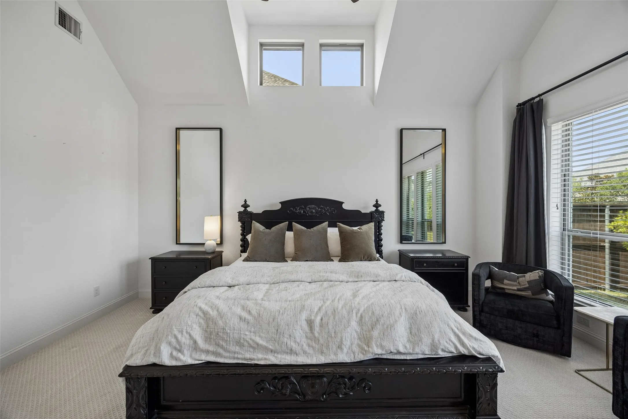 Single Family Residence For Sale in Collin County , 3378 Waverly Drive, Celina, Texas 75009, 5 Bedroom, 6 Bathroom, 3 Garage spaces, 4,680 Sqft, built in 2017, mls#21350590, Real Estate Agent in Celina, Homes For Sale in Collin county, Homes For Sale in Celina, Realtor in Celina Texas, Real Estate Brokerage Independent Realty Texas, Luminita Cordes Realtor