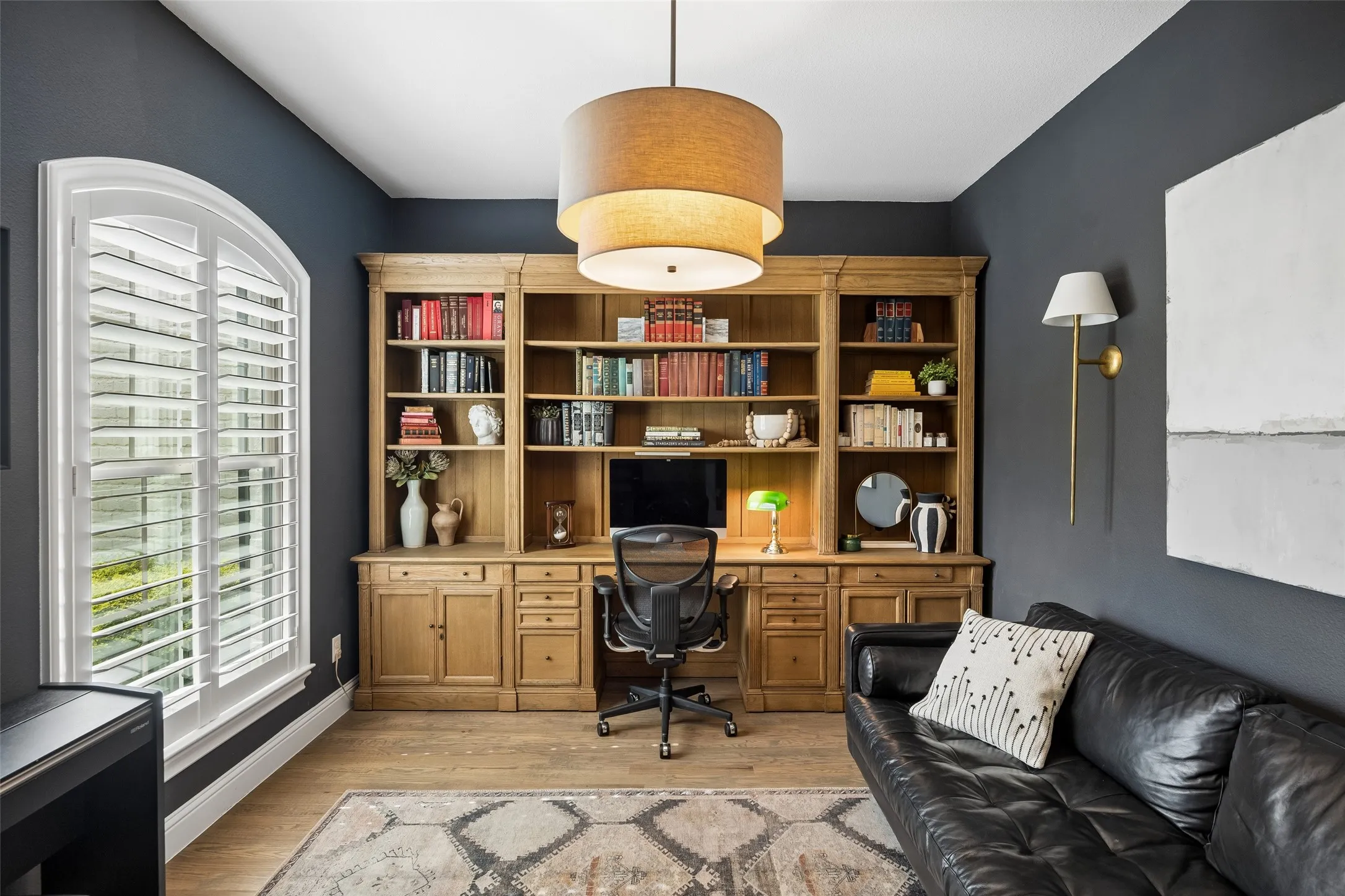 Single Family Residence For Sale in Collin County , 3378 Waverly Drive, Celina, Texas 75009, 5 Bedroom, 6 Bathroom, 3 Garage spaces, 4,680 Sqft, built in 2017, mls#21350590, Real Estate Agent in Celina, Homes For Sale in Collin county, Homes For Sale in Celina, Realtor in Celina Texas, Real Estate Brokerage Independent Realty Texas, Luminita Cordes Realtor