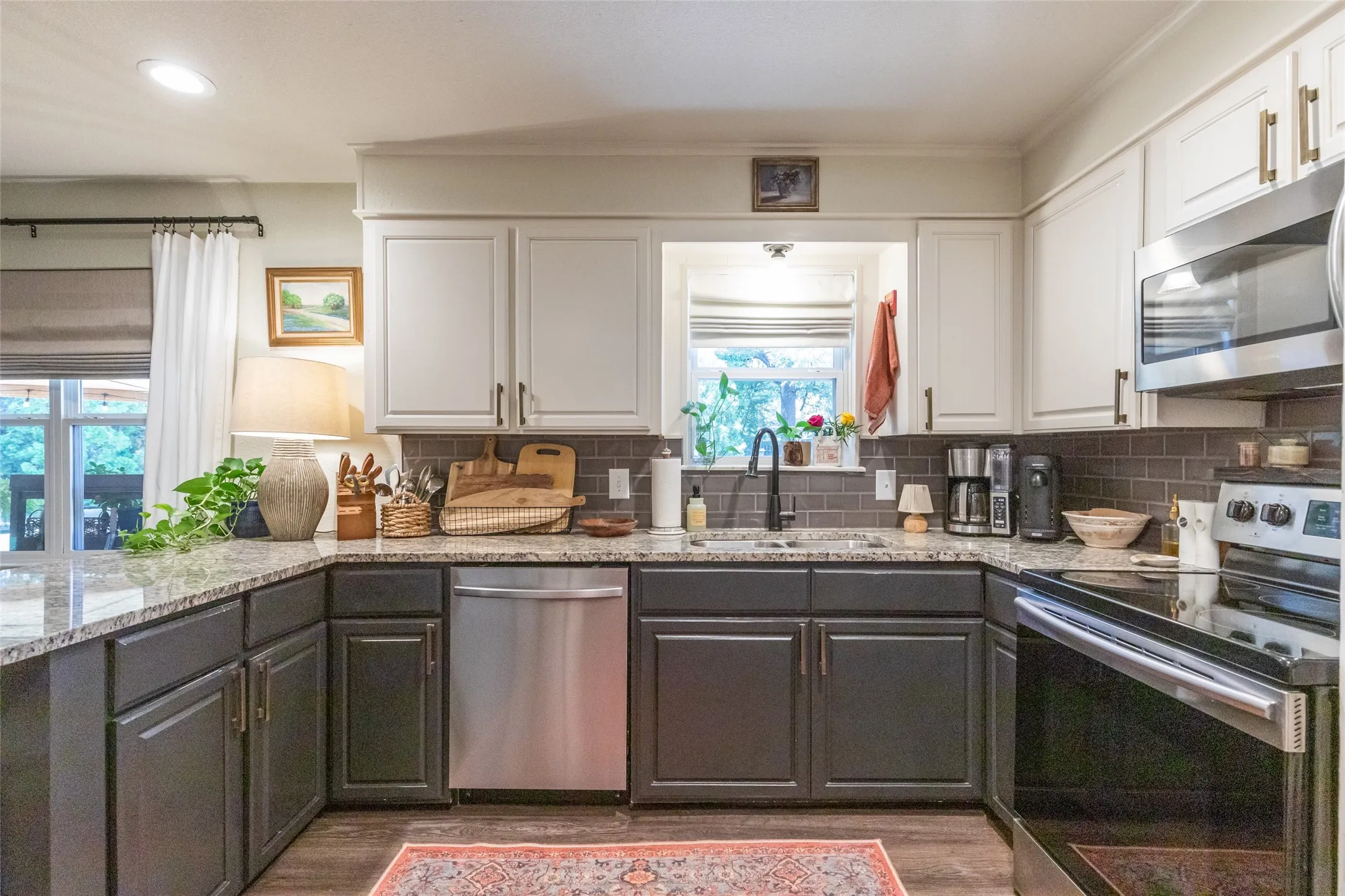 Single Family Residence For Sale in Taylor County , 1626 Marsalis Drive, Abilene, Texas 79603, 3 Bedroom, 2 Bathroom, 2 Garage spaces, 1,590 Sqft, built in 1963, mls#21353741, Real Estate Agent in Abilene, Homes For Sale in Taylor county, Homes For Sale in Abilene, Realtor in Abilene Texas, Real Estate Brokerage Independent Realty Texas, Luminita Cordes Realtor
