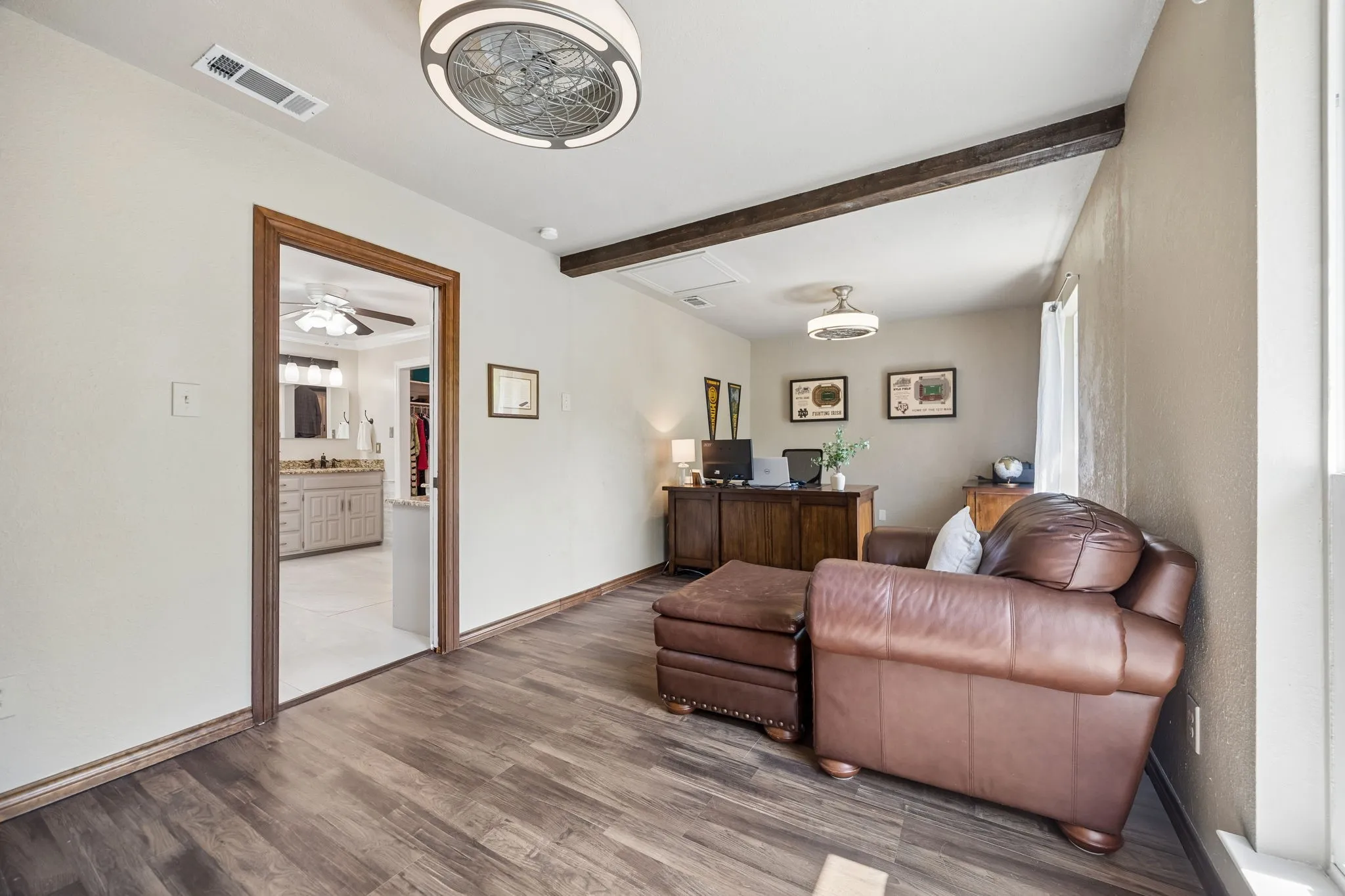 Master retreat that can be used as an office or exercise room