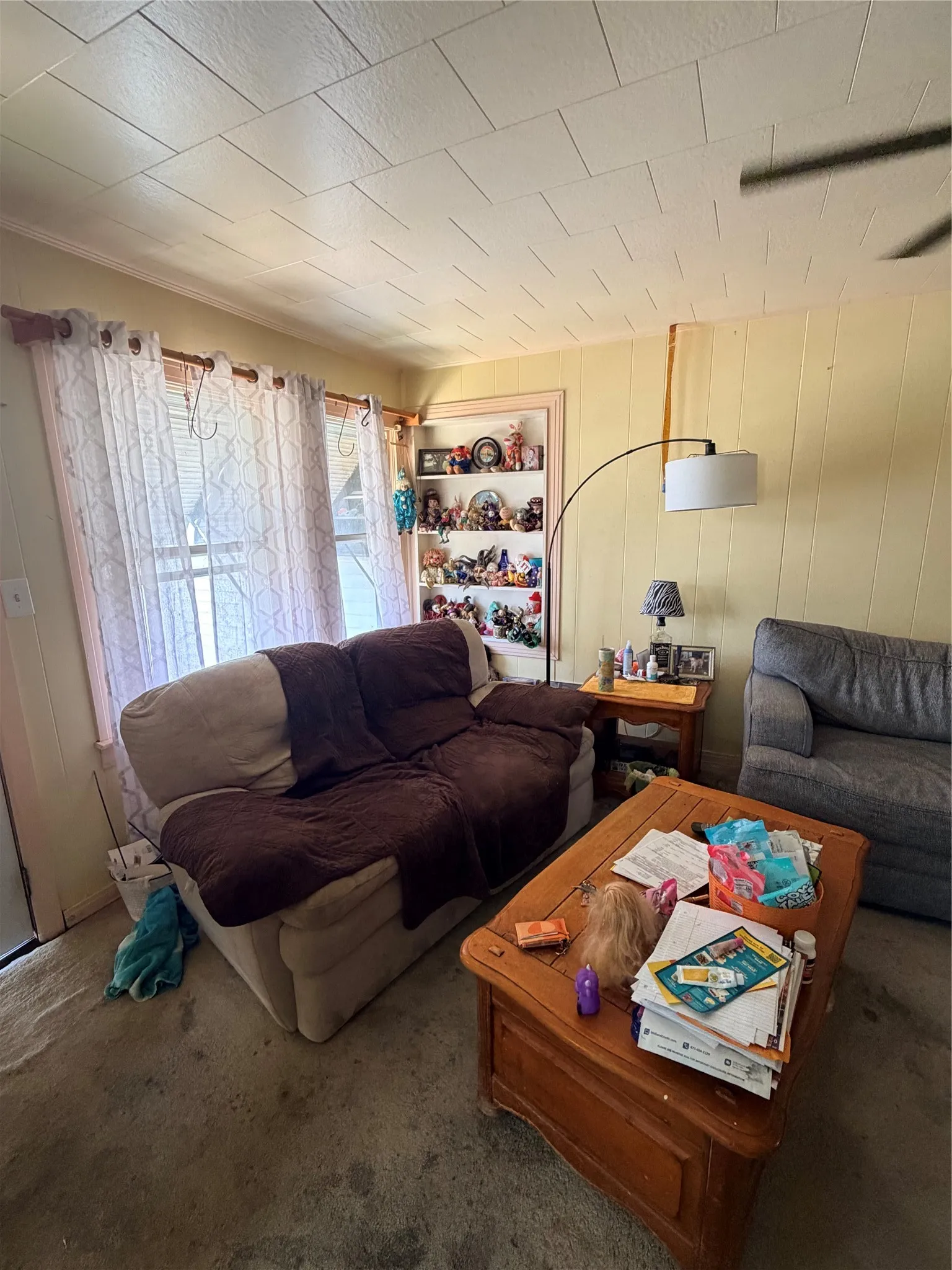 Single Family Residence For Sale in Falls County , 744 Chilton Street, Marlin, Texas 76661, 2 Bedroom, 2 Bathroom, Garage spaces, 1,264 Sqft, built in 1950, mls#21353927, Real Estate Agent in Marlin, Homes For Sale in Falls county, Homes For Sale in Marlin, Realtor in Marlin Texas, Real Estate Brokerage Independent Realty Texas, Luminita Cordes Realtor