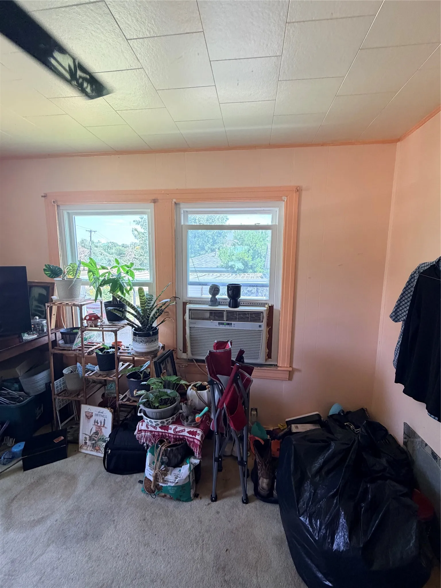 Single Family Residence For Sale in Falls County , 744 Chilton Street, Marlin, Texas 76661, 2 Bedroom, 2 Bathroom, Garage spaces, 1,264 Sqft, built in 1950, mls#21353927, Real Estate Agent in Marlin, Homes For Sale in Falls county, Homes For Sale in Marlin, Realtor in Marlin Texas, Real Estate Brokerage Independent Realty Texas, Luminita Cordes Realtor