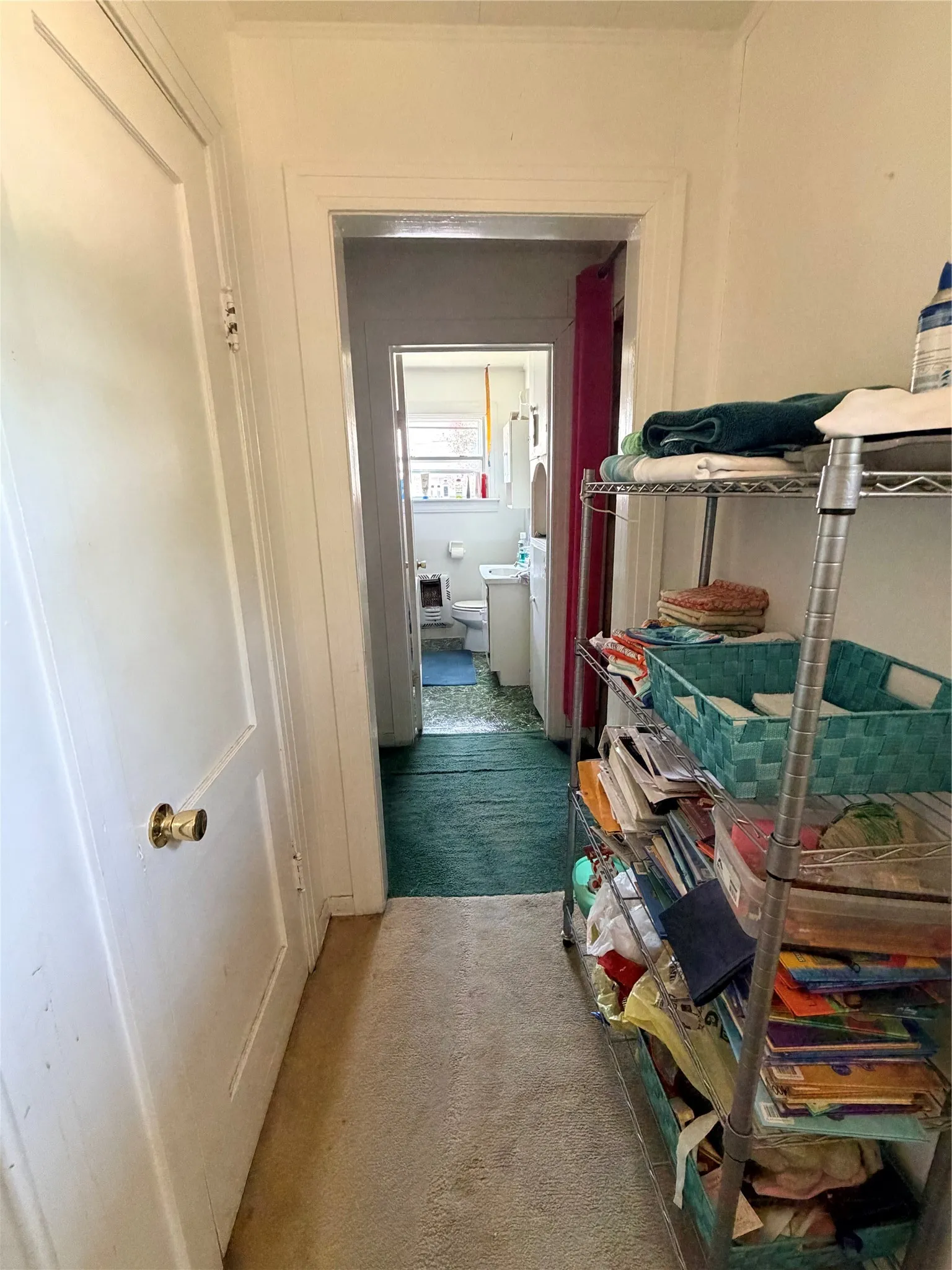Single Family Residence For Sale in Falls County , 744 Chilton Street, Marlin, Texas 76661, 2 Bedroom, 2 Bathroom, Garage spaces, 1,264 Sqft, built in 1950, mls#21353927, Real Estate Agent in Marlin, Homes For Sale in Falls county, Homes For Sale in Marlin, Realtor in Marlin Texas, Real Estate Brokerage Independent Realty Texas, Luminita Cordes Realtor