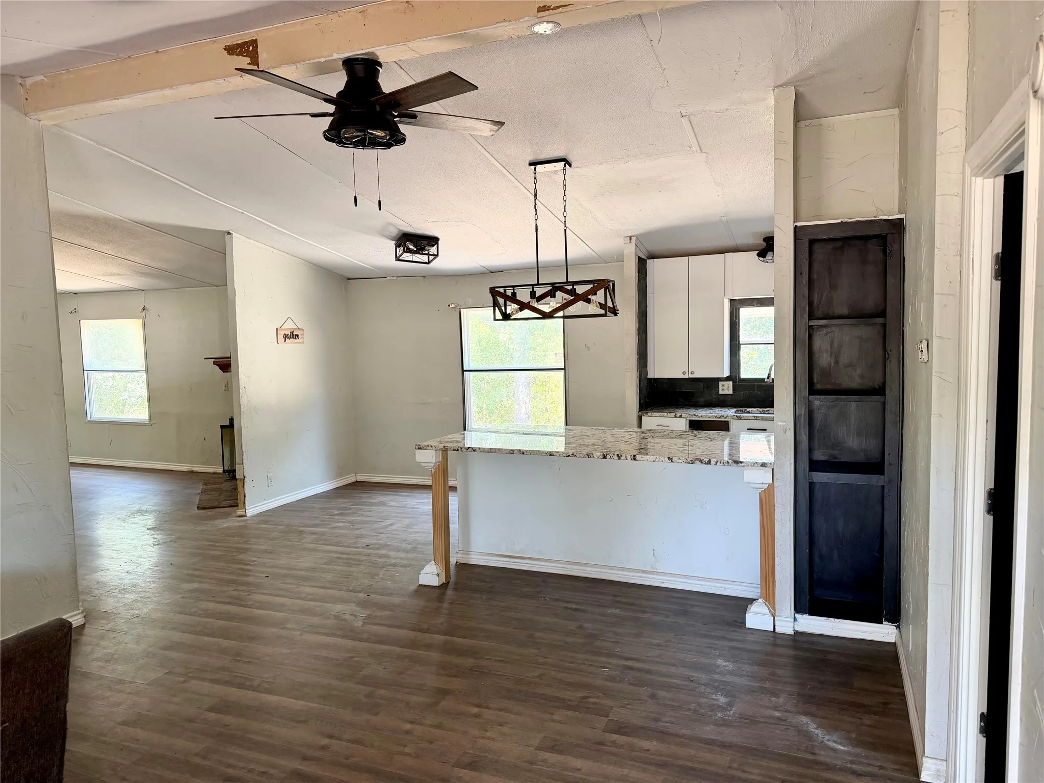 Mobile Home For Sale in Wise County , 469 County Road 1743, Chico, Texas 76431, 3 Bedroom, 2 Bathroom, Garage spaces, 1,700 Sqft, built in 2024, Price $249,999, mls#21353449, Real Estate Agent in Chico, Homes For Sale in Wise county, Homes For Sale in Chico, Realtor in Chico Texas, Real Estate Brokerage Independent Realty Texas, Luminita Cordes Realtor