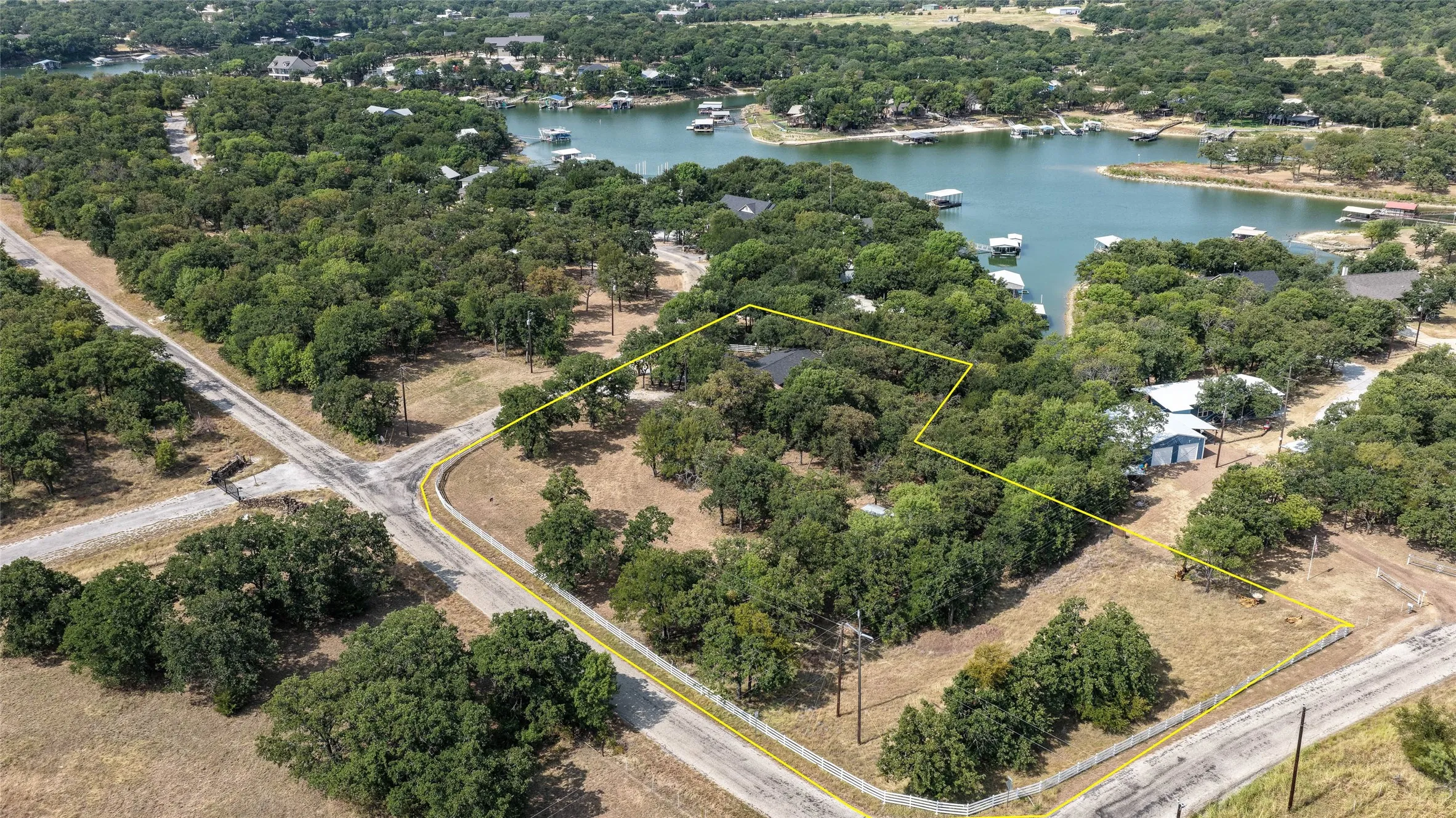 Mobile Home For Sale in Wise County , 469 County Road 1743, Chico, Texas 76431, 3 Bedroom, 2 Bathroom, Garage spaces, 1,700 Sqft, built in 2024, Price $249,999, mls#21353449, Real Estate Agent in Chico, Homes For Sale in Wise county, Homes For Sale in Chico, Realtor in Chico Texas, Real Estate Brokerage Independent Realty Texas, Luminita Cordes Realtor