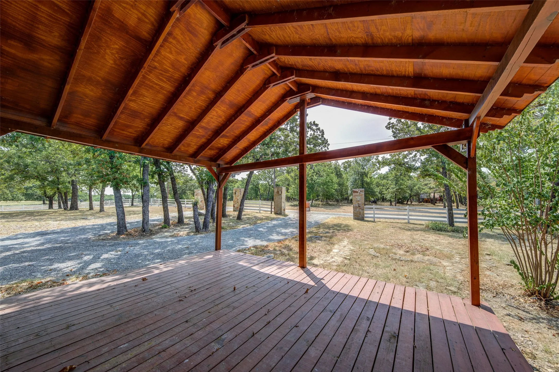 Mobile Home For Sale in Wise County , 469 County Road 1743, Chico, Texas 76431, 3 Bedroom, 2 Bathroom, Garage spaces, 1,700 Sqft, built in 2024, Price $249,999, mls#21353449, Real Estate Agent in Chico, Homes For Sale in Wise county, Homes For Sale in Chico, Realtor in Chico Texas, Real Estate Brokerage Independent Realty Texas, Luminita Cordes Realtor