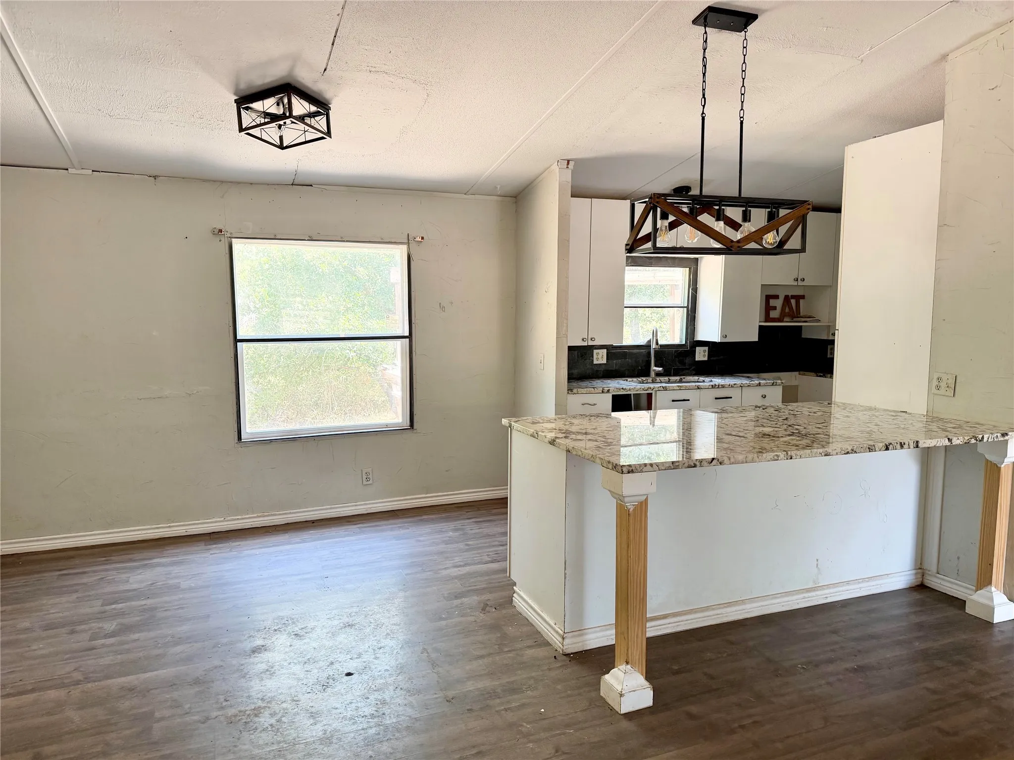 Mobile Home For Sale in Wise County , 469 County Road 1743, Chico, Texas 76431, 3 Bedroom, 2 Bathroom, Garage spaces, 1,700 Sqft, built in 2024, Price $249,999, mls#21353449, Real Estate Agent in Chico, Homes For Sale in Wise county, Homes For Sale in Chico, Realtor in Chico Texas, Real Estate Brokerage Independent Realty Texas, Luminita Cordes Realtor