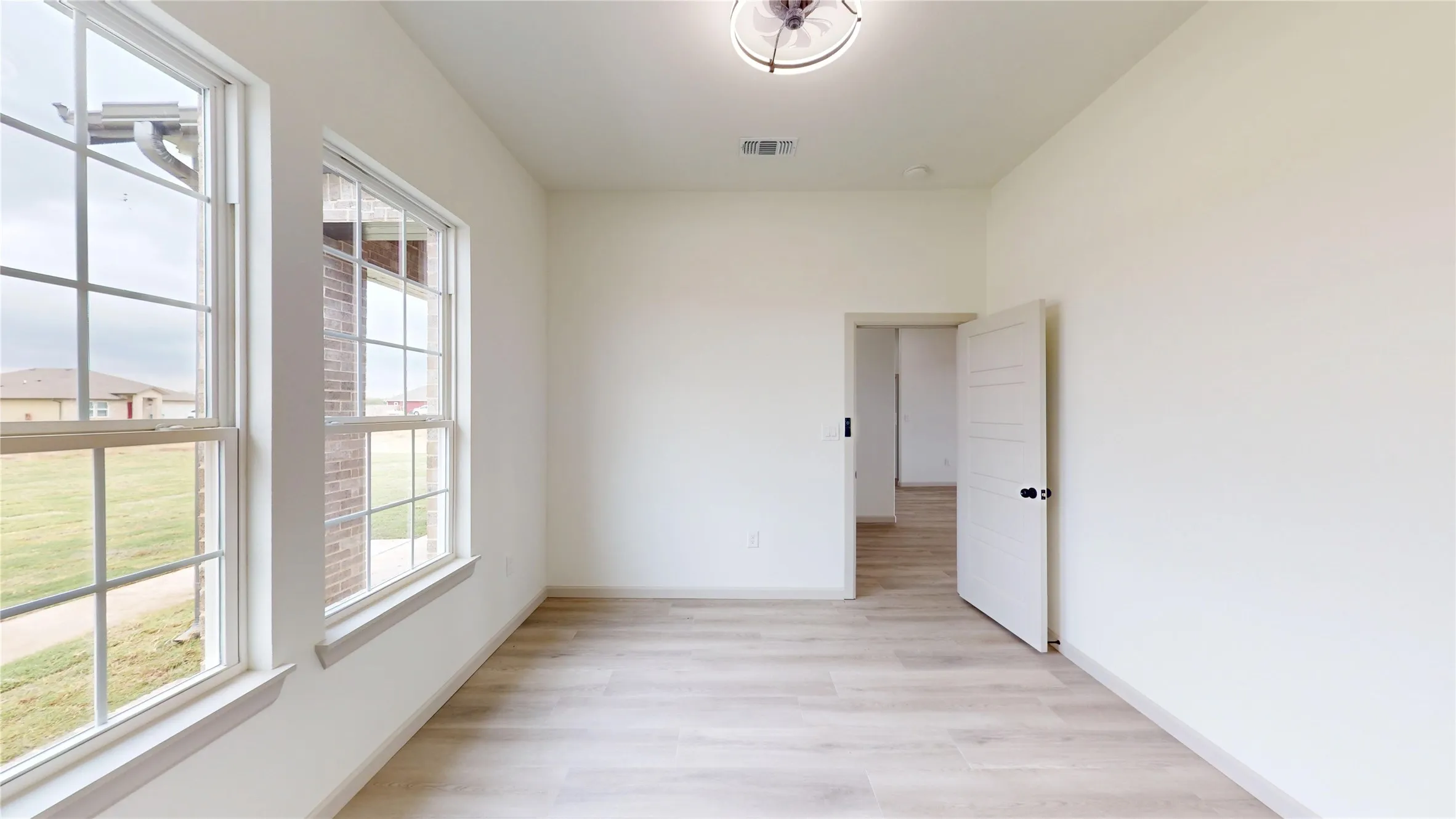 Single Family Residence For Sale in Rains County , 235 Private Road 5440, Point, Texas 75472, 5 Bedroom, 3 Bathroom, 2 Garage spaces, 2,589 Sqft, built in 2025, mls#21352457, Real Estate Agent in Point, Homes For Sale in Rains county, Homes For Sale in Point, Realtor in Point Texas, Real Estate Brokerage Independent Realty Texas, Luminita Cordes Realtor