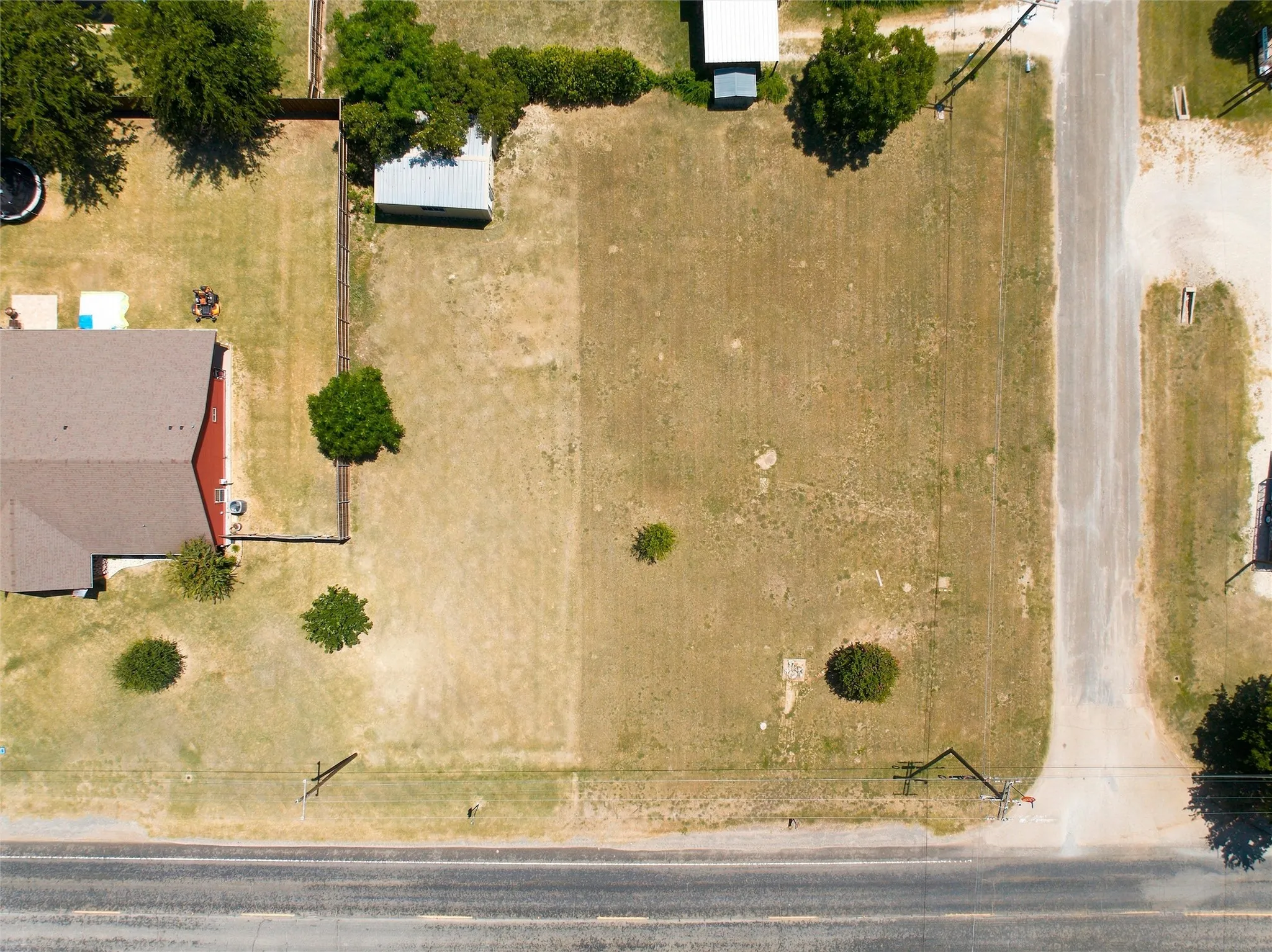 Unimproved Land For Sale in Mc Lennan County , 000 E 5th Street, Crawford, Texas 76638, 0, 0, Garage spaces, 0 Sqft, built in 0, mls#21353939, Real Estate Agent in Crawford, Homes For Sale in Mc Lennan county, Homes For Sale in Crawford, Realtor in Crawford Texas, Real Estate Brokerage Independent Realty Texas, Luminita Cordes Realtor