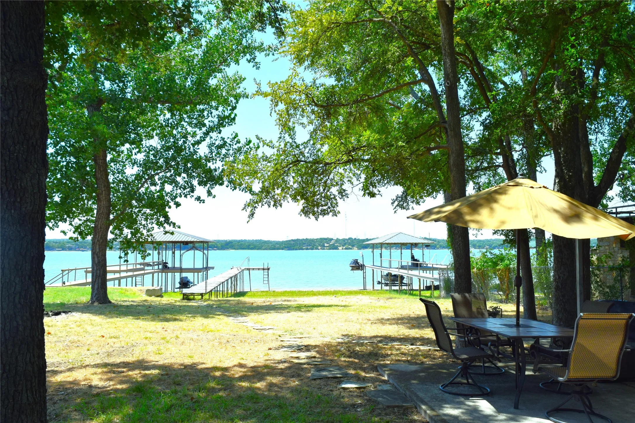 Single Family Residence For Sale in Parker County , 1411 E Lake Drive, Weatherford, Texas 76087, 0, 1 Bathroom, Garage spaces, 180 Sqft, built in 0, Price $265,000, mls#21353930, Real Estate Agent in Weatherford, Homes For Sale in Parker county, Homes For Sale in Weatherford, Realtor in Weatherford Texas, Real Estate Brokerage Independent Realty Texas, Luminita Cordes Realtor