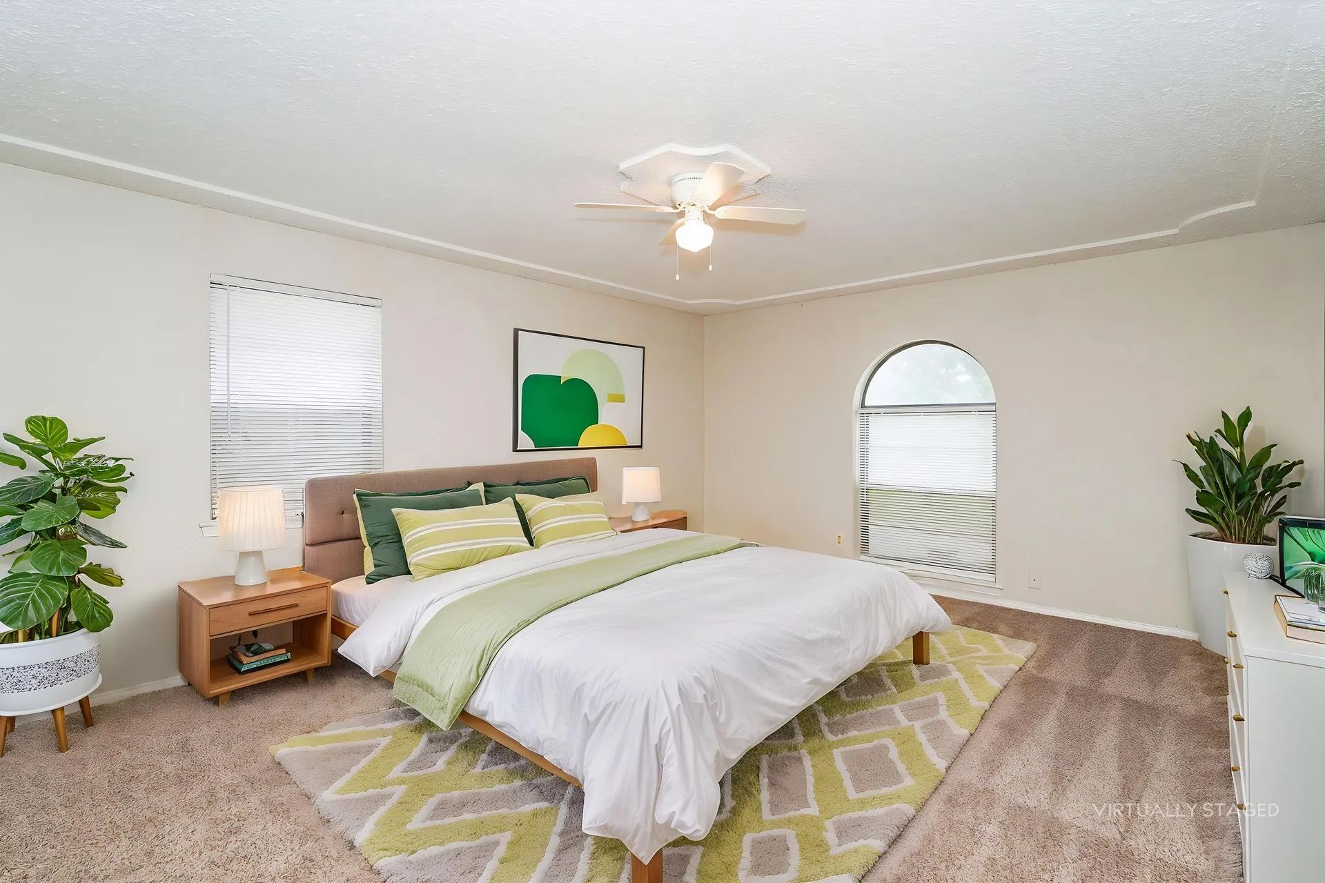 Single Family Residence For Rent in Tarrant County , 3417 Willowcrest Drive, North Richland Hills, Texas 76117, 3 Bedroom, 2 Bathroom, Garage spaces, 2,228 Sqft, built in 1975, mls#21353963, Real Estate Agent in North Richland Hills, Homes For Rent in Tarrant county, Homes For Rent in North Richland Hills, Realtor in North Richland Hills Texas, Real Estate Brokerage Independent Realty Texas, Luminita Cordes Realtor