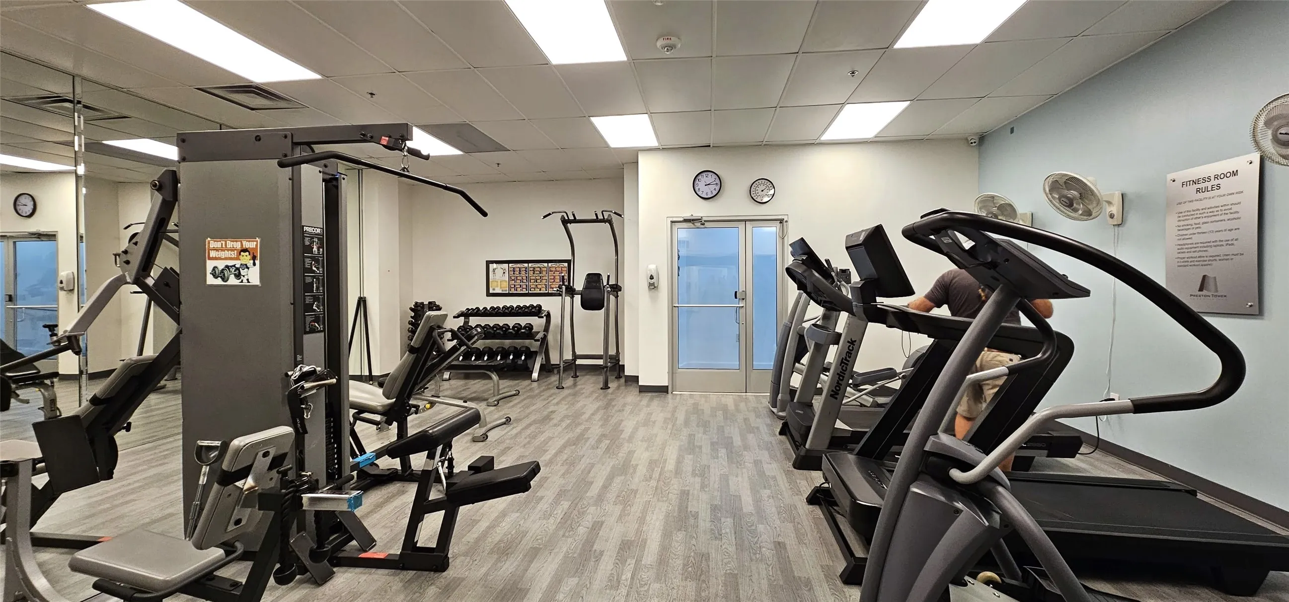 Retail For Rent in Dallas County , 6211 W Northwest Highway C253 West Wing Unit, Dallas, Texas 75225, 0, 0, Garage spaces, 0 Sqft, built in 1966, Price $2,000, mls#21353812, Real Estate Agent in Dallas, Homes For Rent in Dallas county, Homes For Rent in Dallas, Realtor in Dallas Texas, Real Estate Brokerage Independent Realty Texas, Luminita Cordes Realtor