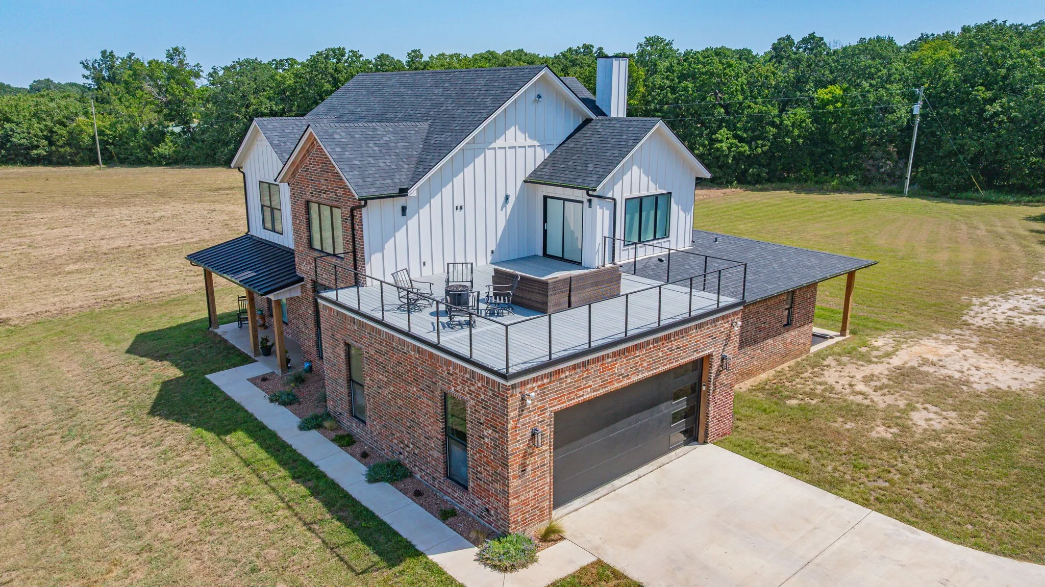 Farm For Sale in Erath County , 3685 Farm Road 205, Stephenville, Texas 76401, 4 Bedrooms, 4 Bathrooms, 2 Garage spaces, 3,688 Sqft, built in 2022, Price $1,395,000, mls#21347492, Real Estate Agent in Stephenville, Homes For Sale in Erath county, Homes For Sale in Stephenville, Realtor in Stephenville Texas, Real Estate Brokerage Independent Realty Texas, Luminita Cordes Realtor