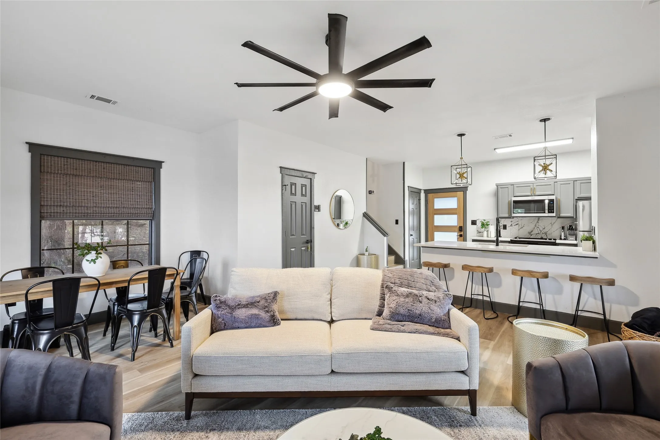Condominium For Sale in Palo Pinto County , 1782 FM 2951 21, Graford, Texas 76449, 2 Bedroom, 2 Bathroom, Garage spaces, 1,280 Sqft, built in 2005, mls#21333002, Real Estate Agent in Graford, Homes For Sale in Palo Pinto county, Homes For Sale in Graford, Realtor in Graford Texas, Real Estate Brokerage Independent Realty Texas, Luminita Cordes Realtor