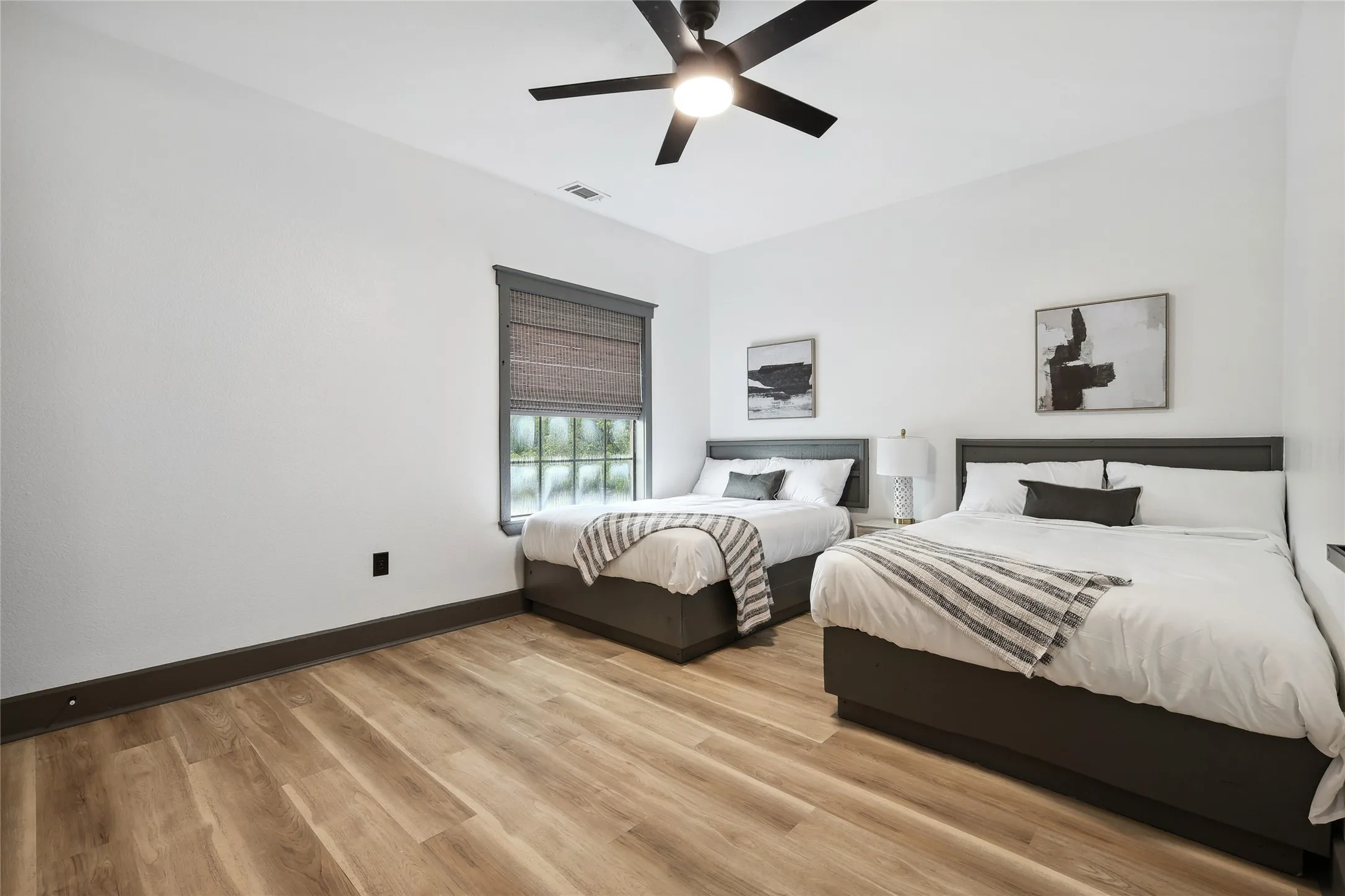 Condominium For Sale in Palo Pinto County , 1782 FM 2951 21, Graford, Texas 76449, 2 Bedroom, 2 Bathroom, Garage spaces, 1,280 Sqft, built in 2005, mls#21333002, Real Estate Agent in Graford, Homes For Sale in Palo Pinto county, Homes For Sale in Graford, Realtor in Graford Texas, Real Estate Brokerage Independent Realty Texas, Luminita Cordes Realtor