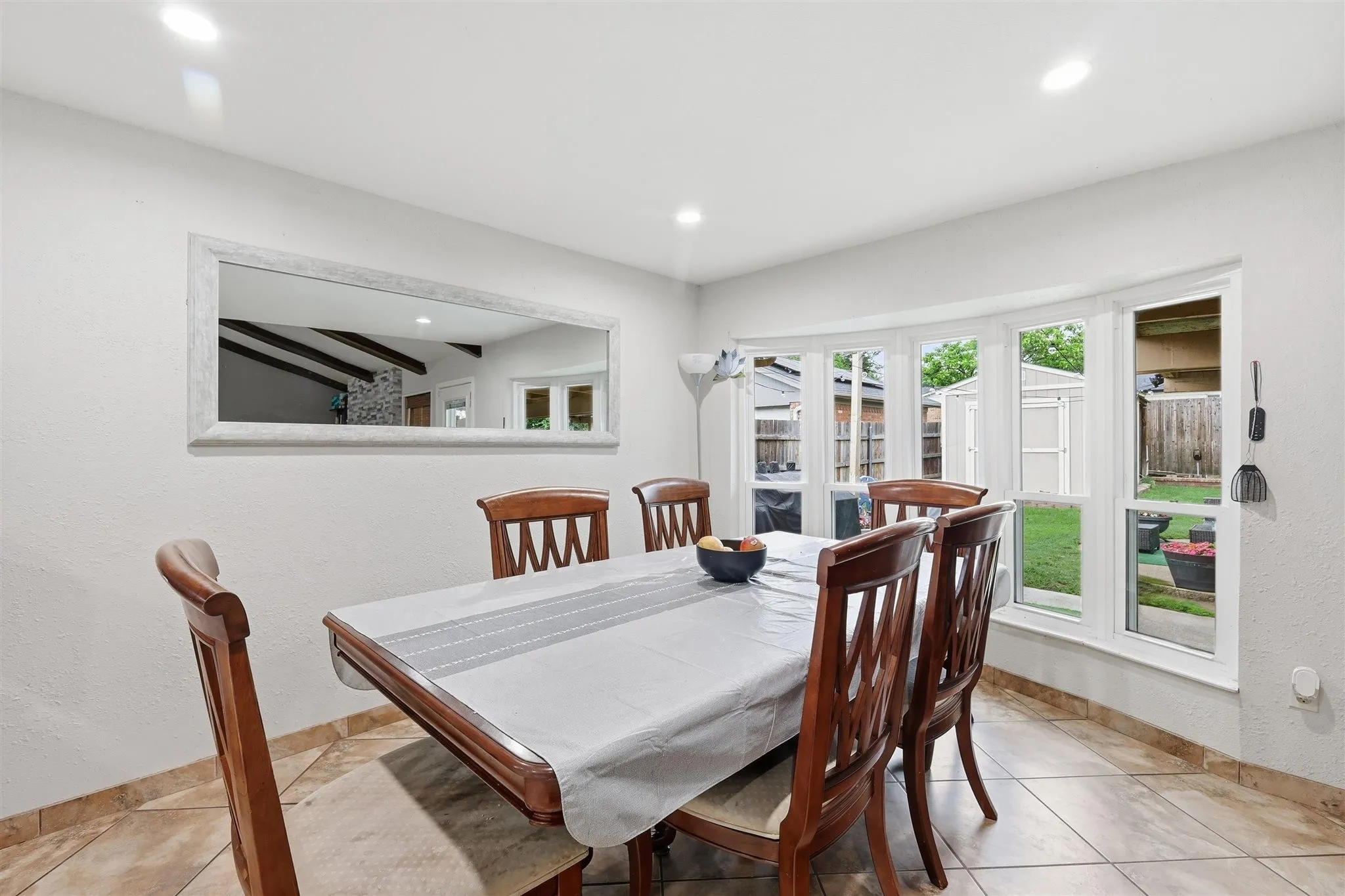 Single Family Residence For Sale in Tarrant County , 1104 Monterrey Street, Bedford, Texas 76022, 4 Bedroom, 2 Bathroom, 2 Garage spaces, 1,616 Sqft, built in 1976, mls#21353992, Real Estate Agent in Bedford, Homes For Sale in Tarrant county, Homes For Sale in Bedford, Realtor in Bedford Texas, Real Estate Brokerage Independent Realty Texas, Luminita Cordes Realtor
