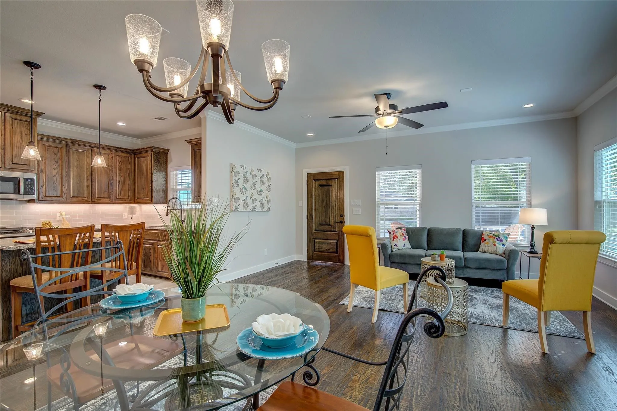 Apartment For Rent in Hopkins County , 431 Connally Street, Sulphur Springs, Texas 75482, 4 Bedrooms, 4 Bathrooms, 2 Garage spaces, 2,400 Sqft, built in 2022, Price $2,750, mls#21353609, Real Estate Agent in Sulphur Springs, Homes For Rent in Hopkins county, Homes For Rent in Sulphur Springs, Realtor in Sulphur Springs Texas, Real Estate Brokerage Independent Realty Texas, Luminita Cordes Realtor