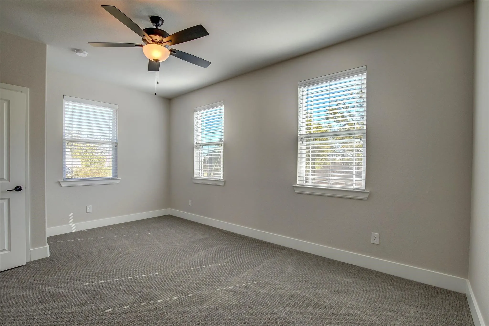 Apartment For Rent in Hopkins County , 431 Connally Street, Sulphur Springs, Texas 75482, 4 Bedrooms, 4 Bathrooms, 2 Garage spaces, 2,400 Sqft, built in 2022, Price $2,750, mls#21353609, Real Estate Agent in Sulphur Springs, Homes For Rent in Hopkins county, Homes For Rent in Sulphur Springs, Realtor in Sulphur Springs Texas, Real Estate Brokerage Independent Realty Texas, Luminita Cordes Realtor