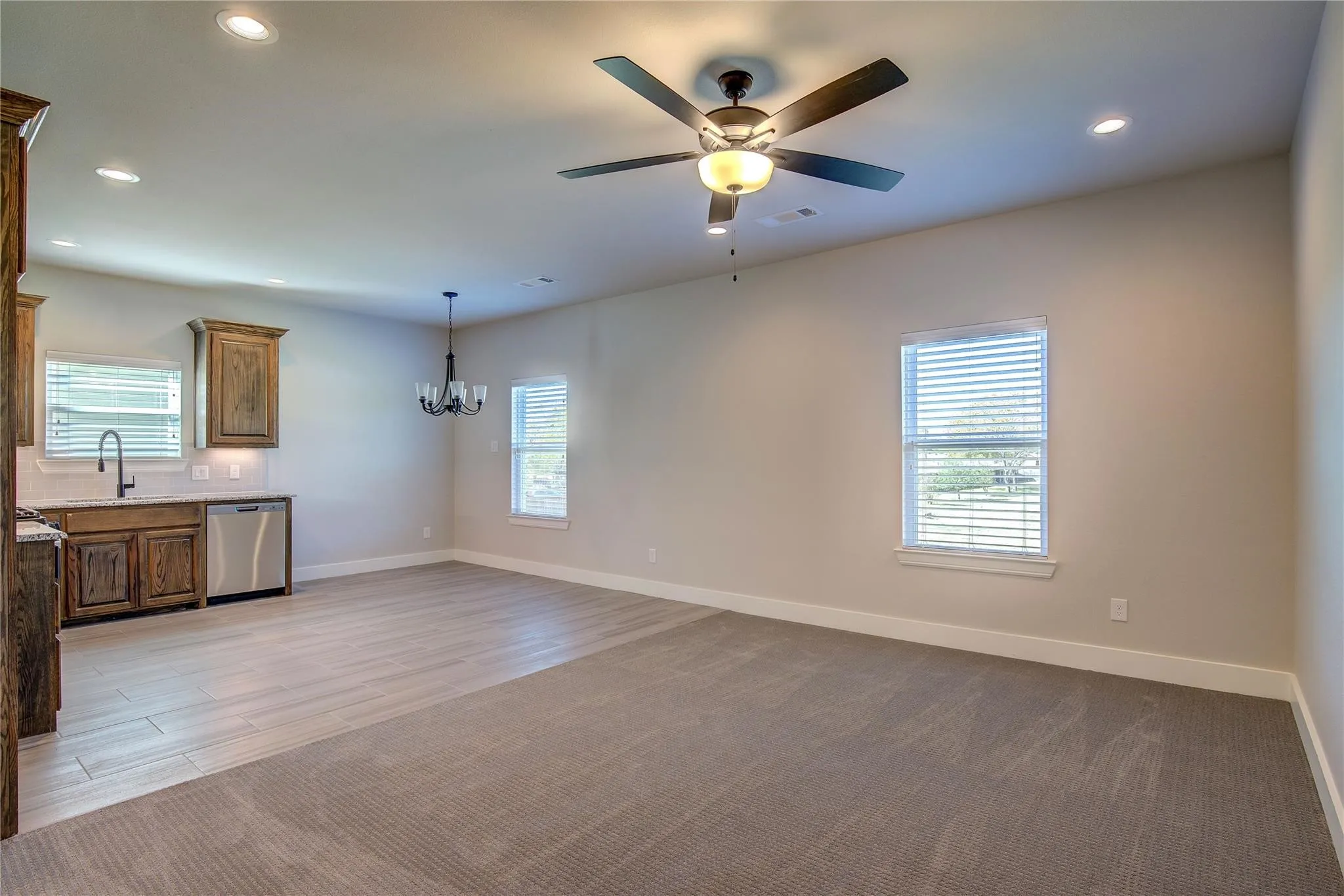 Apartment For Rent in Hopkins County , 431 Connally Street, Sulphur Springs, Texas 75482, 4 Bedrooms, 4 Bathrooms, 2 Garage spaces, 2,400 Sqft, built in 2022, Price $2,750, mls#21353609, Real Estate Agent in Sulphur Springs, Homes For Rent in Hopkins county, Homes For Rent in Sulphur Springs, Realtor in Sulphur Springs Texas, Real Estate Brokerage Independent Realty Texas, Luminita Cordes Realtor