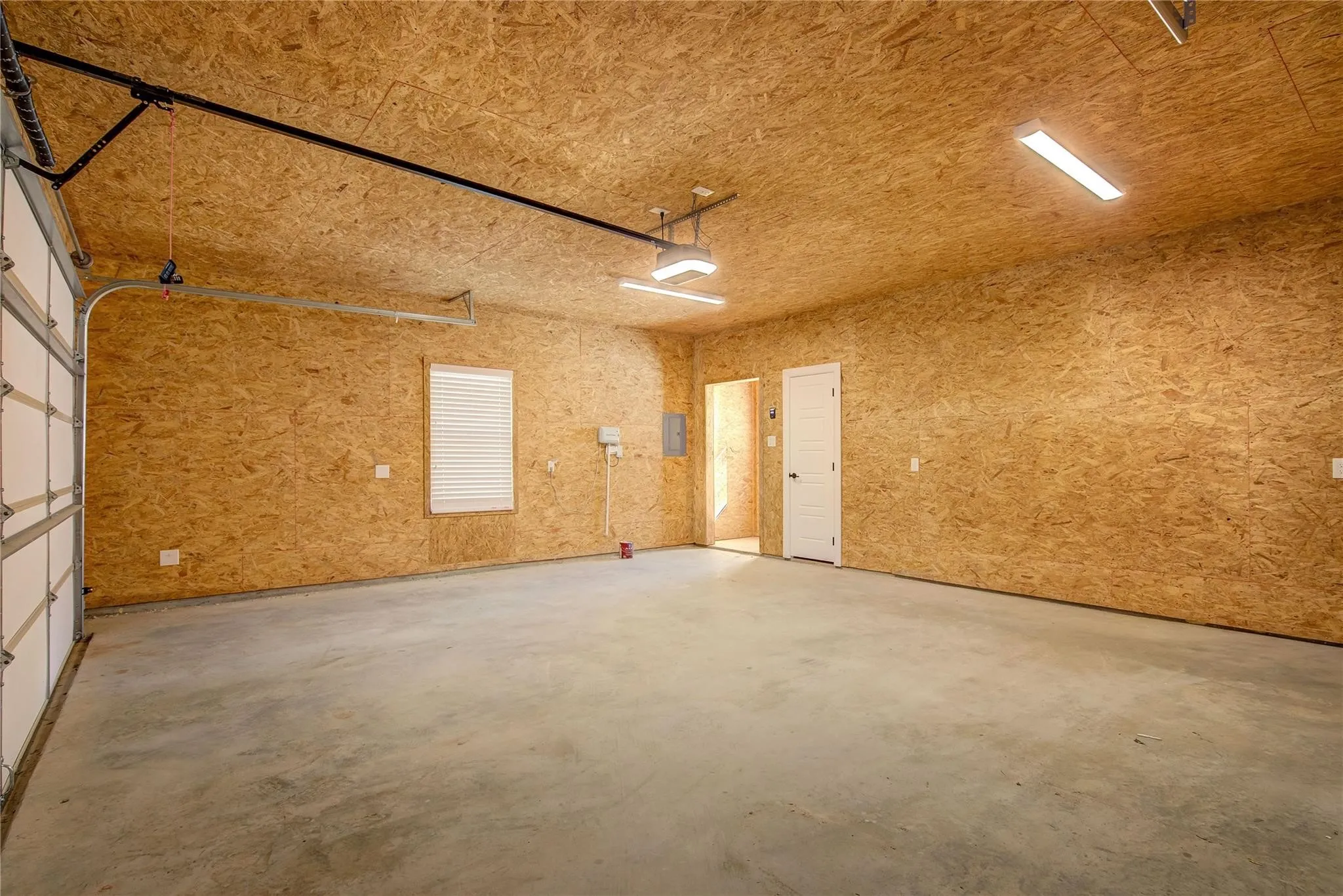 Apartment For Rent in Hopkins County , 431 Connally Street, Sulphur Springs, Texas 75482, 4 Bedrooms, 4 Bathrooms, 2 Garage spaces, 2,400 Sqft, built in 2022, Price $2,750, mls#21353609, Real Estate Agent in Sulphur Springs, Homes For Rent in Hopkins county, Homes For Rent in Sulphur Springs, Realtor in Sulphur Springs Texas, Real Estate Brokerage Independent Realty Texas, Luminita Cordes Realtor