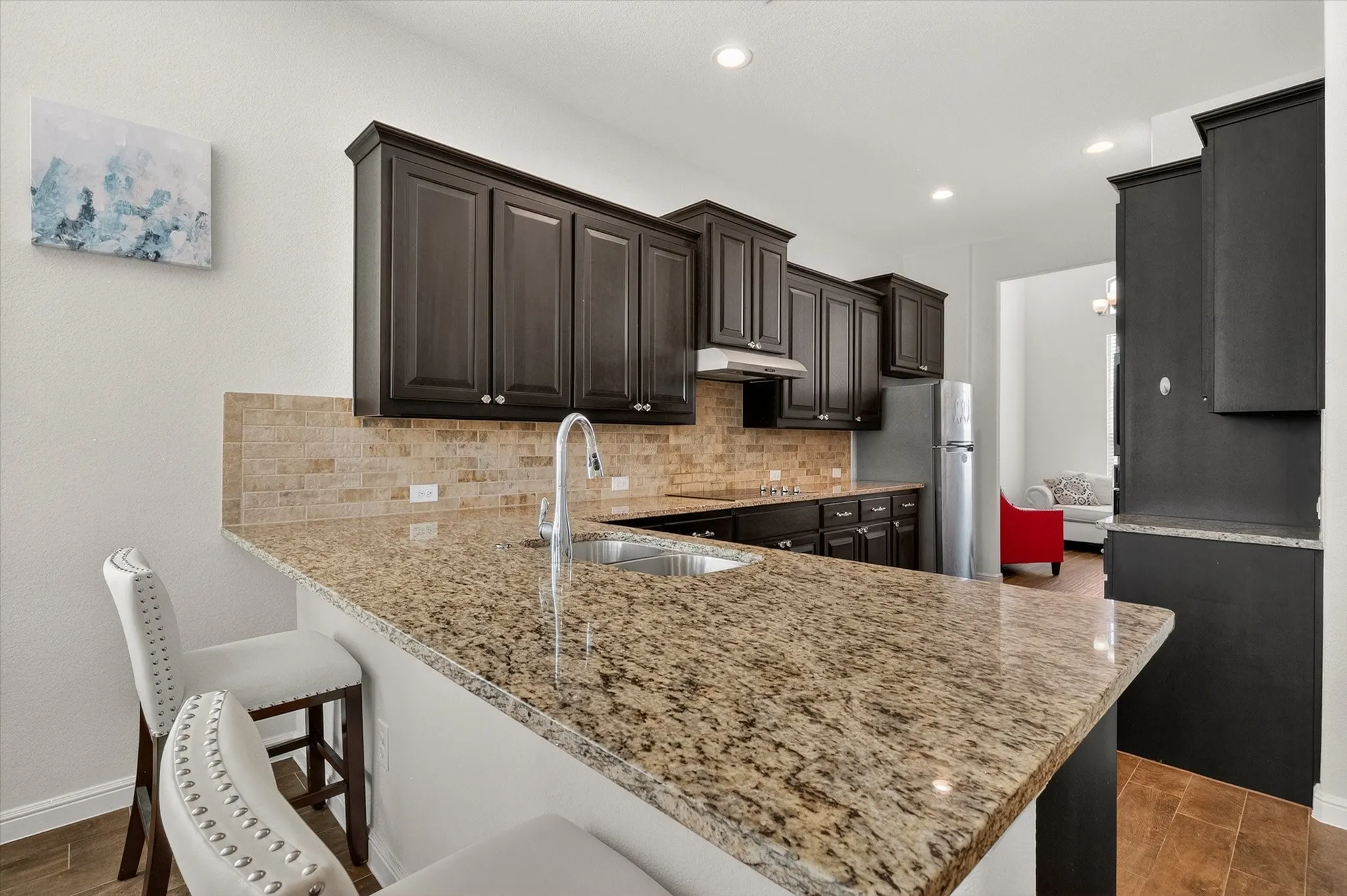 Single Family Residence For Sale in Tarrant County , 7815 Kettle Creek Drive, Arlington, Texas 76001, 4 Bedroom, 3 Bathroom, 2 Garage spaces, 2,544 Sqft, built in 2020, mls#21353959, Real Estate Agent in Arlington, Homes For Sale in Tarrant county, Homes For Sale in Arlington, Realtor in Arlington Texas, Real Estate Brokerage Independent Realty Texas, Luminita Cordes Realtor