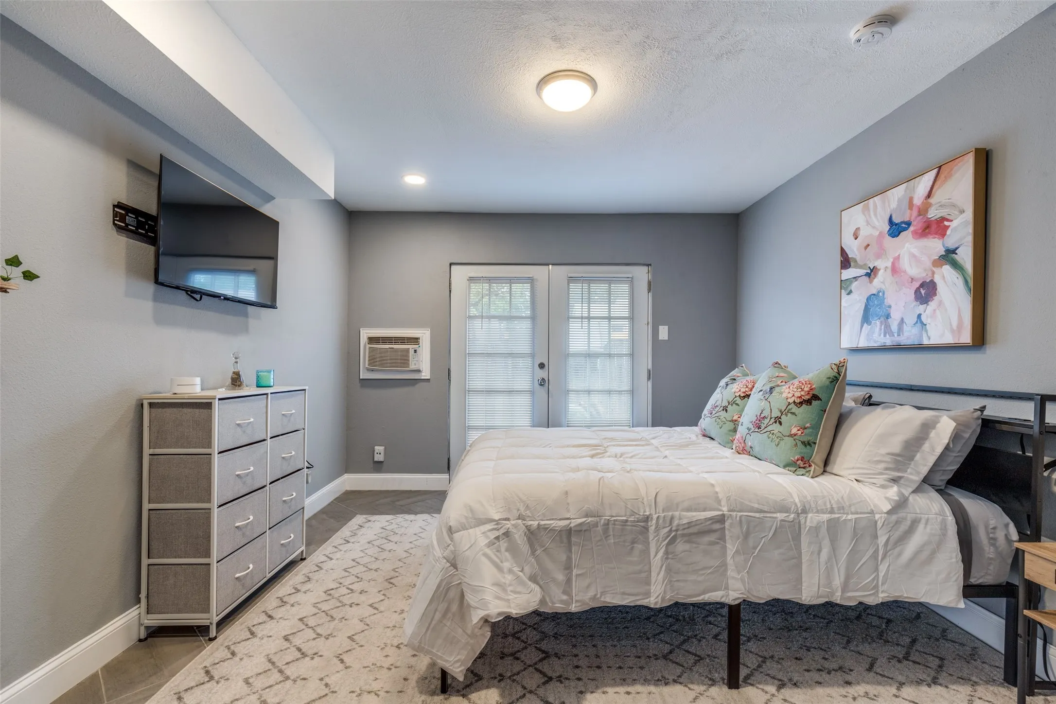 Natural light with doors to the back deck