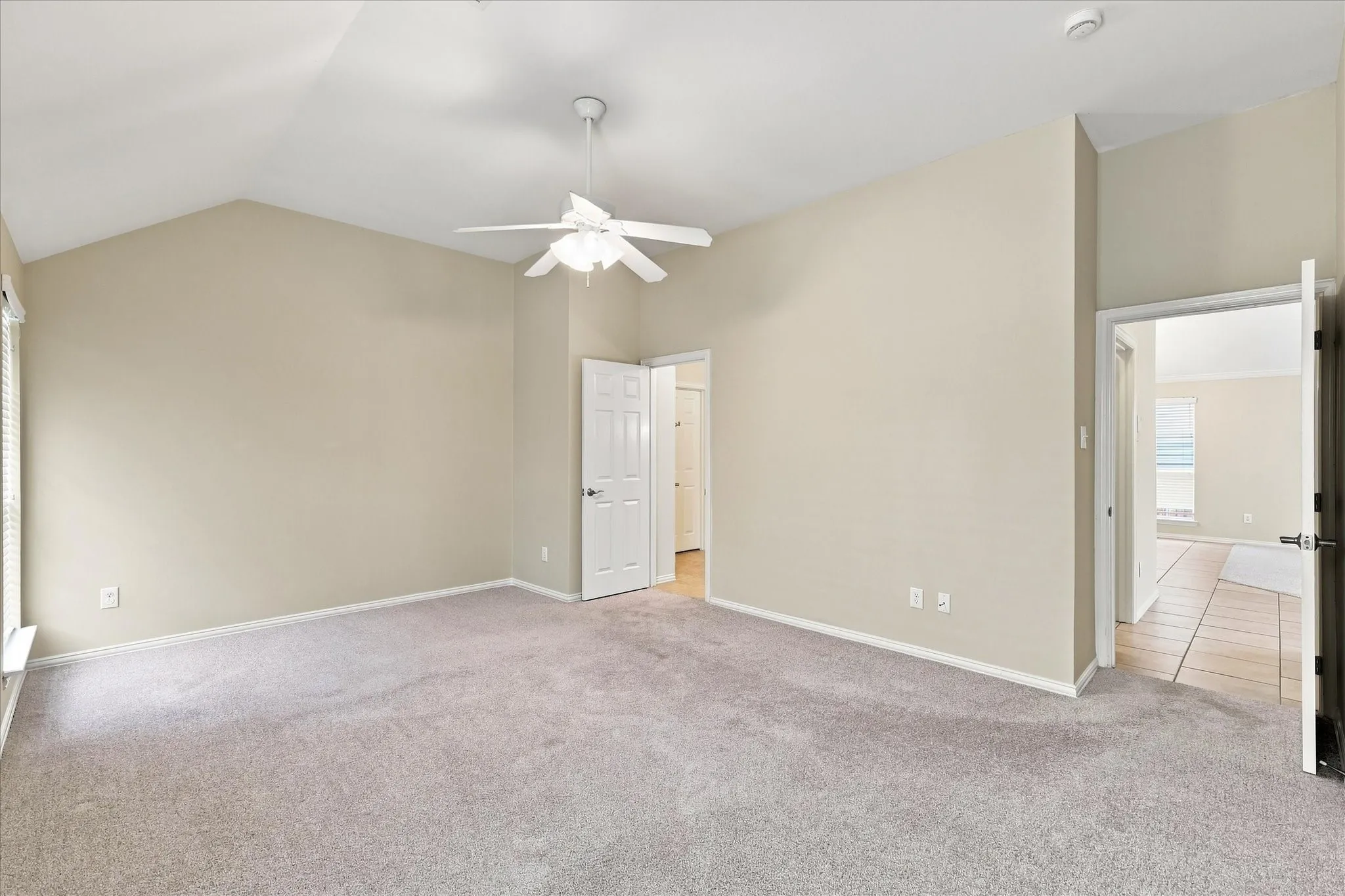 Single Family Residence For Rent in Denton County , 2250 Maserati Drive, Frisco, Texas 75033, 3 Bedroom, 2 Bathroom, 2 Garage spaces, 2,168 Sqft, built in 2003, mls#21353999, Real Estate Agent in Frisco, Homes For Rent in Denton county, Homes For Rent in Frisco, Realtor in Frisco Texas, Real Estate Brokerage Independent Realty Texas, Luminita Cordes Realtor
