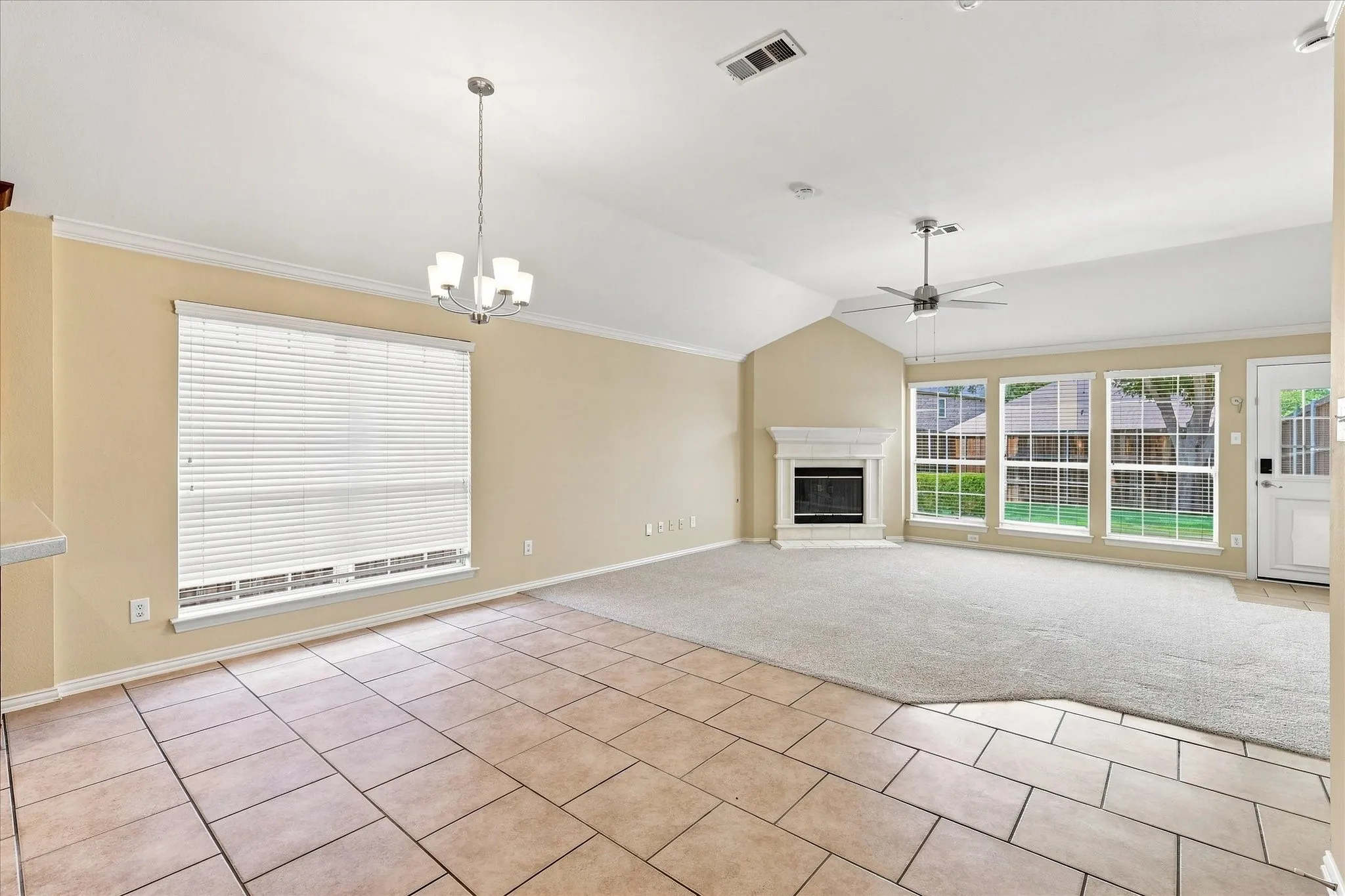 Single Family Residence For Rent in Denton County , 2250 Maserati Drive, Frisco, Texas 75033, 3 Bedroom, 2 Bathroom, 2 Garage spaces, 2,168 Sqft, built in 2003, mls#21353999, Real Estate Agent in Frisco, Homes For Rent in Denton county, Homes For Rent in Frisco, Realtor in Frisco Texas, Real Estate Brokerage Independent Realty Texas, Luminita Cordes Realtor