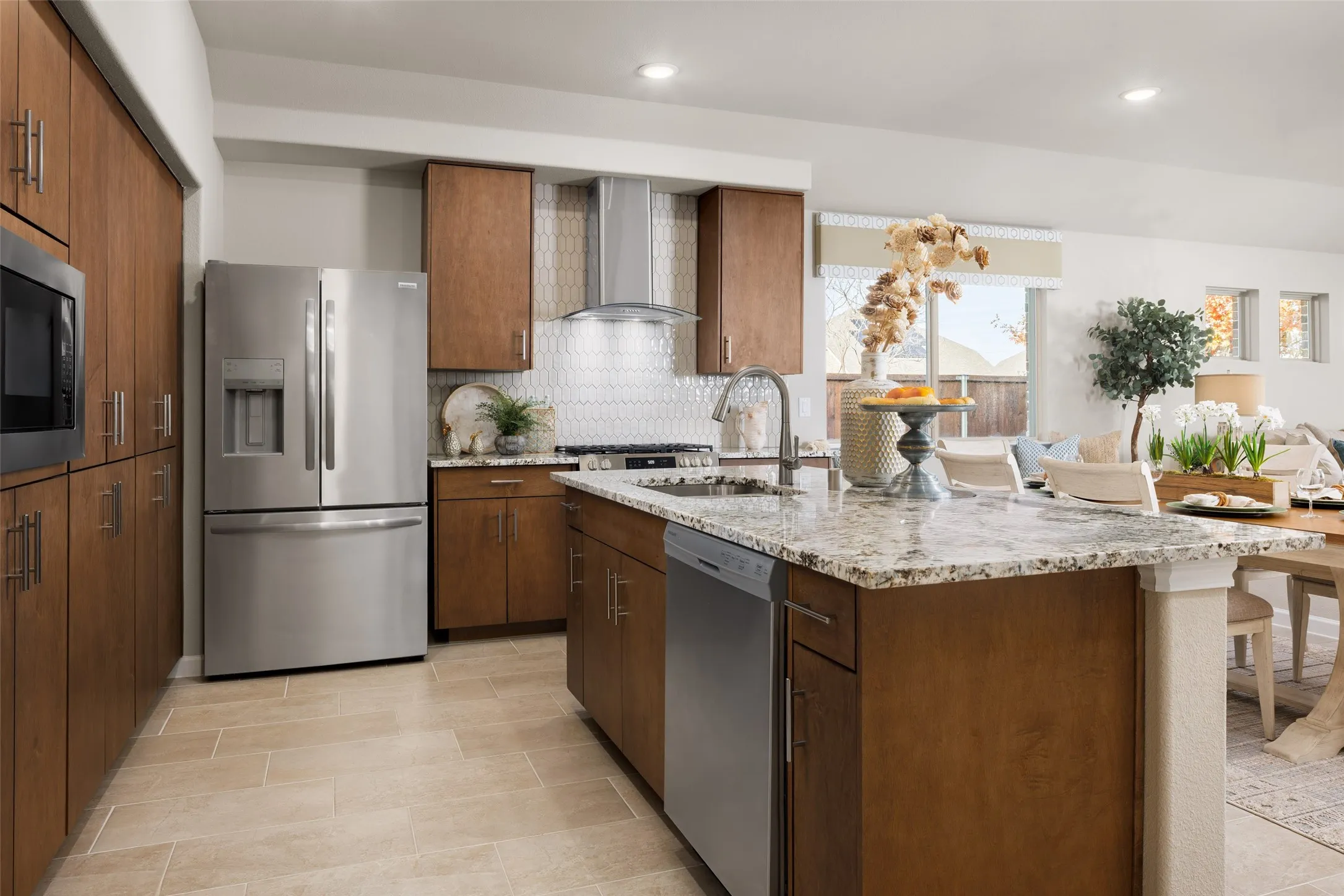 Single Family Residence For Sale in Denton County , 2204 Broken Arrow Drive, Aubrey, Texas 76227, 5 Bedroom, 3 Bathroom, 2 Garage spaces, 2,685 Sqft, built in 2023, mls#21351575, Real Estate Agent in Aubrey, Homes For Sale in Denton county, Homes For Sale in Aubrey, Realtor in Aubrey Texas, Real Estate Brokerage Independent Realty Texas, Luminita Cordes Realtor