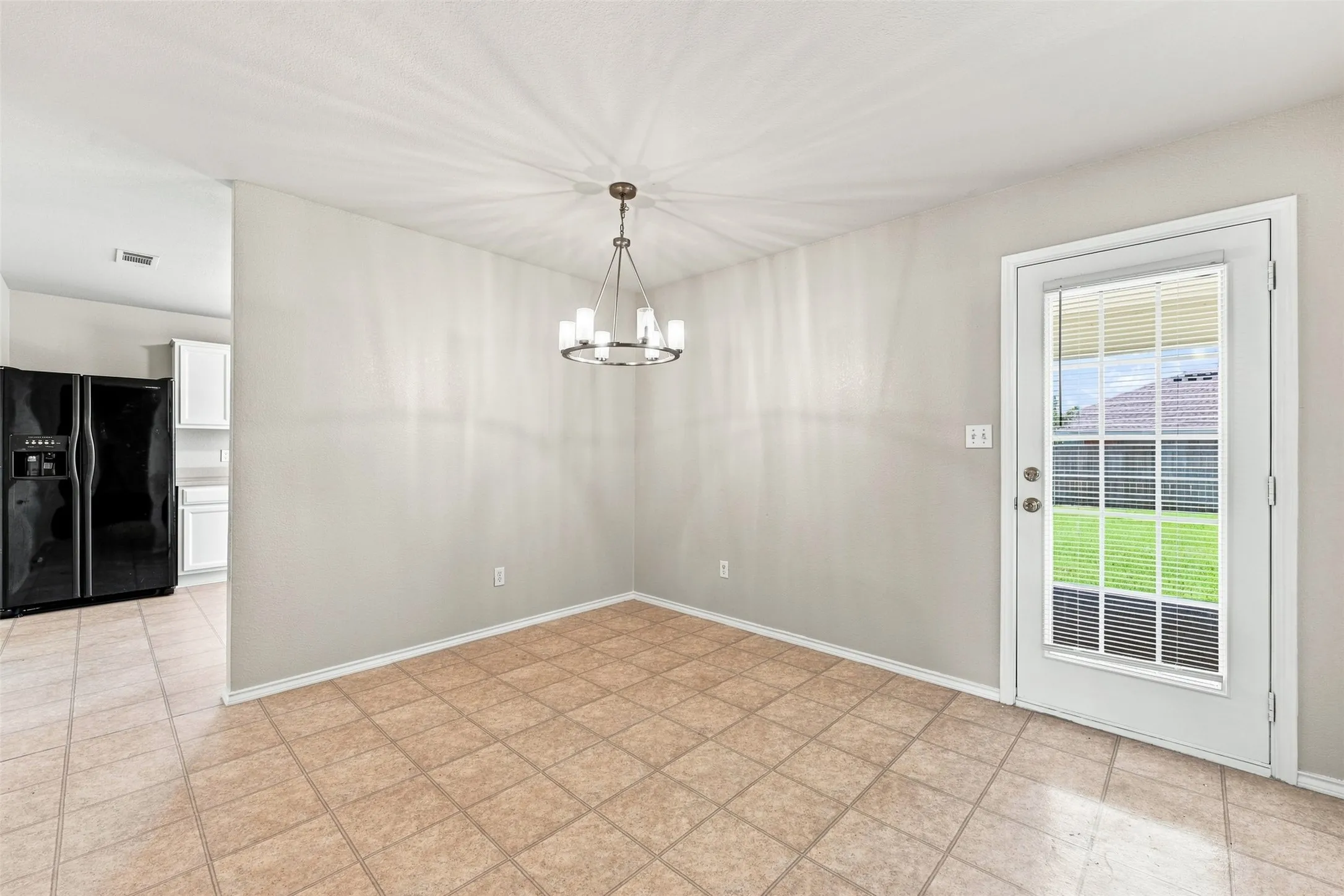 Single Family Residence For Sale in Mc Lennan County , 4300 Larry Don Lane, Waco, Texas 76708, 3 Bedroom, 2 Bathroom, 2 Garage spaces, 1,626 Sqft, built in 2007, mls#21354007, Real Estate Agent in Waco, Homes For Sale in Mc Lennan county, Homes For Sale in Waco, Realtor in Waco Texas, Real Estate Brokerage Independent Realty Texas, Luminita Cordes Realtor