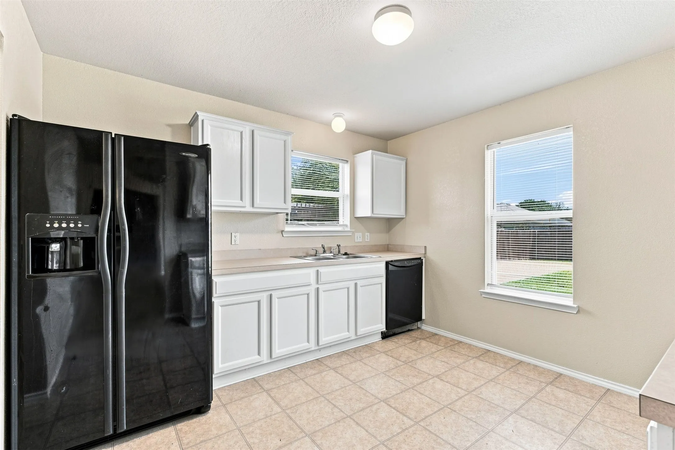 Single Family Residence For Sale in Mc Lennan County , 4300 Larry Don Lane, Waco, Texas 76708, 3 Bedroom, 2 Bathroom, 2 Garage spaces, 1,626 Sqft, built in 2007, mls#21354007, Real Estate Agent in Waco, Homes For Sale in Mc Lennan county, Homes For Sale in Waco, Realtor in Waco Texas, Real Estate Brokerage Independent Realty Texas, Luminita Cordes Realtor