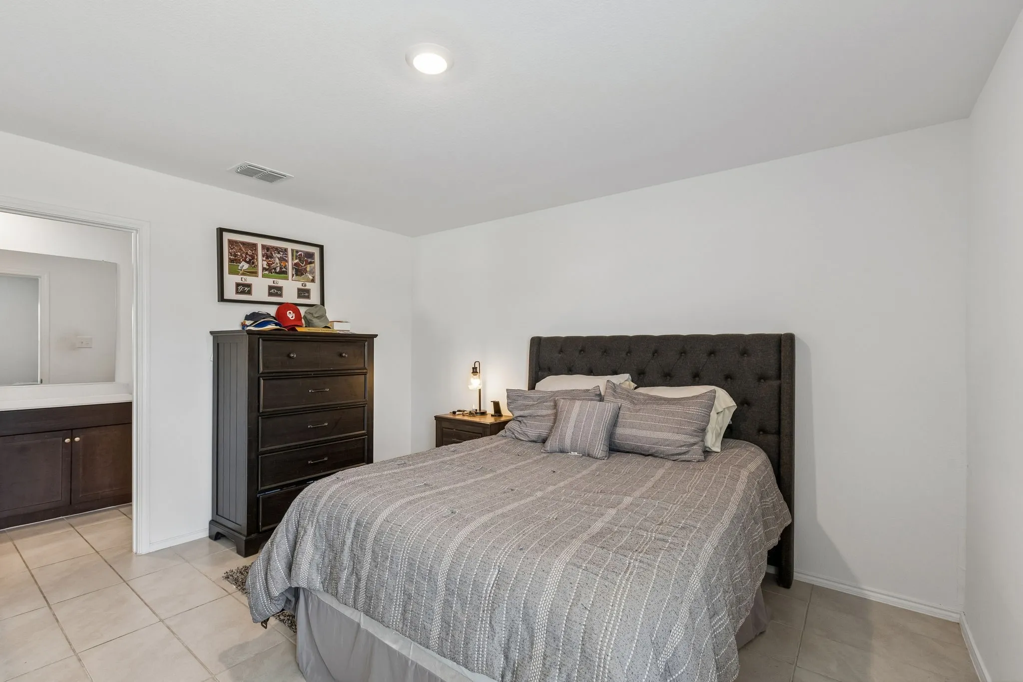 Single Family Residence For Sale in Denton County , 312 Dry Canyon Way, Fort Worth, Texas 76052, 3 Bedroom, 2 Bathroom, 2 Garage spaces, 1,268 Sqft, built in 2022, mls#21353000, Real Estate Agent in Fort Worth, Homes For Sale in Denton county, Homes For Sale in Fort Worth, Realtor in Fort Worth Texas, Real Estate Brokerage Independent Realty Texas, Luminita Cordes Realtor