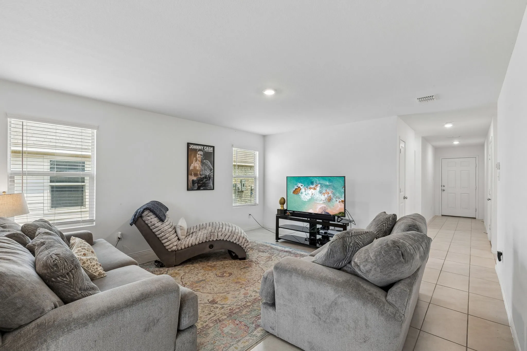 Single Family Residence For Sale in Denton County , 312 Dry Canyon Way, Fort Worth, Texas 76052, 3 Bedroom, 2 Bathroom, 2 Garage spaces, 1,268 Sqft, built in 2022, mls#21353000, Real Estate Agent in Fort Worth, Homes For Sale in Denton county, Homes For Sale in Fort Worth, Realtor in Fort Worth Texas, Real Estate Brokerage Independent Realty Texas, Luminita Cordes Realtor