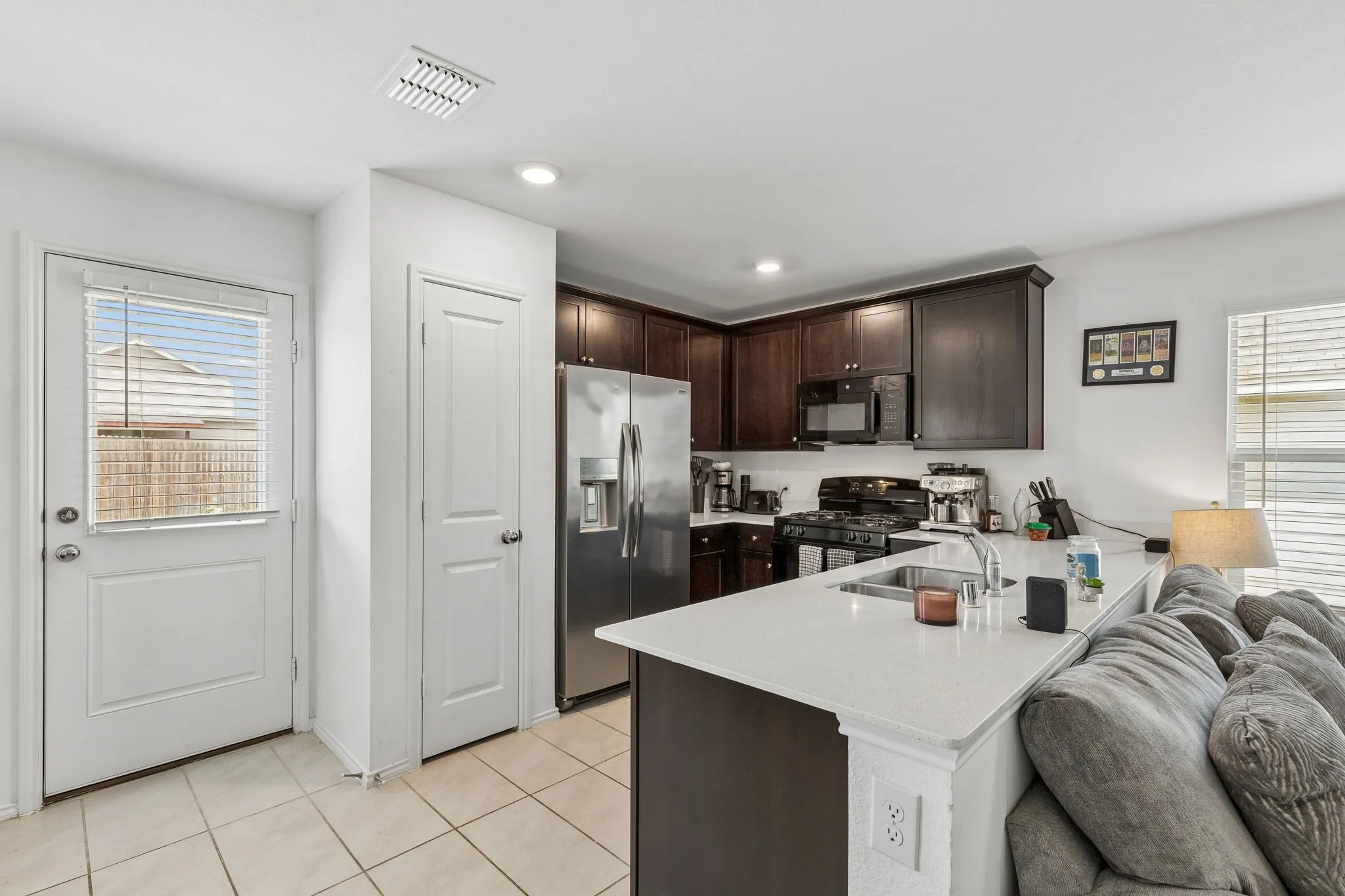 Single Family Residence For Sale in Denton County , 312 Dry Canyon Way, Fort Worth, Texas 76052, 3 Bedroom, 2 Bathroom, 2 Garage spaces, 1,268 Sqft, built in 2022, mls#21353000, Real Estate Agent in Fort Worth, Homes For Sale in Denton county, Homes For Sale in Fort Worth, Realtor in Fort Worth Texas, Real Estate Brokerage Independent Realty Texas, Luminita Cordes Realtor