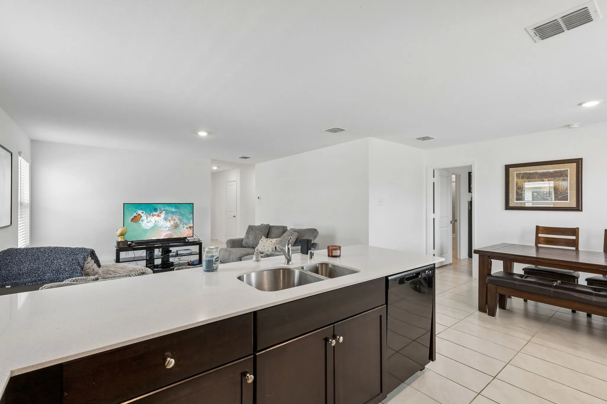 Single Family Residence For Sale in Denton County , 312 Dry Canyon Way, Fort Worth, Texas 76052, 3 Bedroom, 2 Bathroom, 2 Garage spaces, 1,268 Sqft, built in 2022, mls#21353000, Real Estate Agent in Fort Worth, Homes For Sale in Denton county, Homes For Sale in Fort Worth, Realtor in Fort Worth Texas, Real Estate Brokerage Independent Realty Texas, Luminita Cordes Realtor