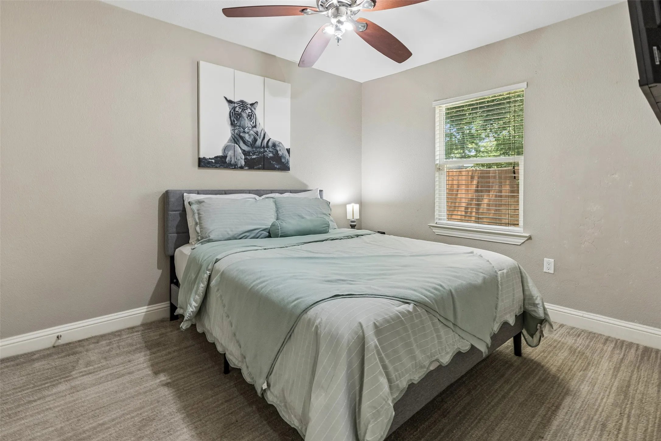 Single Family Residence For Sale in Collin County , 605 E Graham Street, Mc Kinney, Texas 75069, 3 Bedroom, 2 Bathroom, Garage spaces, 1,200 Sqft, built in 1948, mls#21352146, Real Estate Agent in Mc Kinney, Homes For Sale in Collin county, Homes For Sale in Mc Kinney, Realtor in Mc Kinney Texas, Real Estate Brokerage Independent Realty Texas, Luminita Cordes Realtor