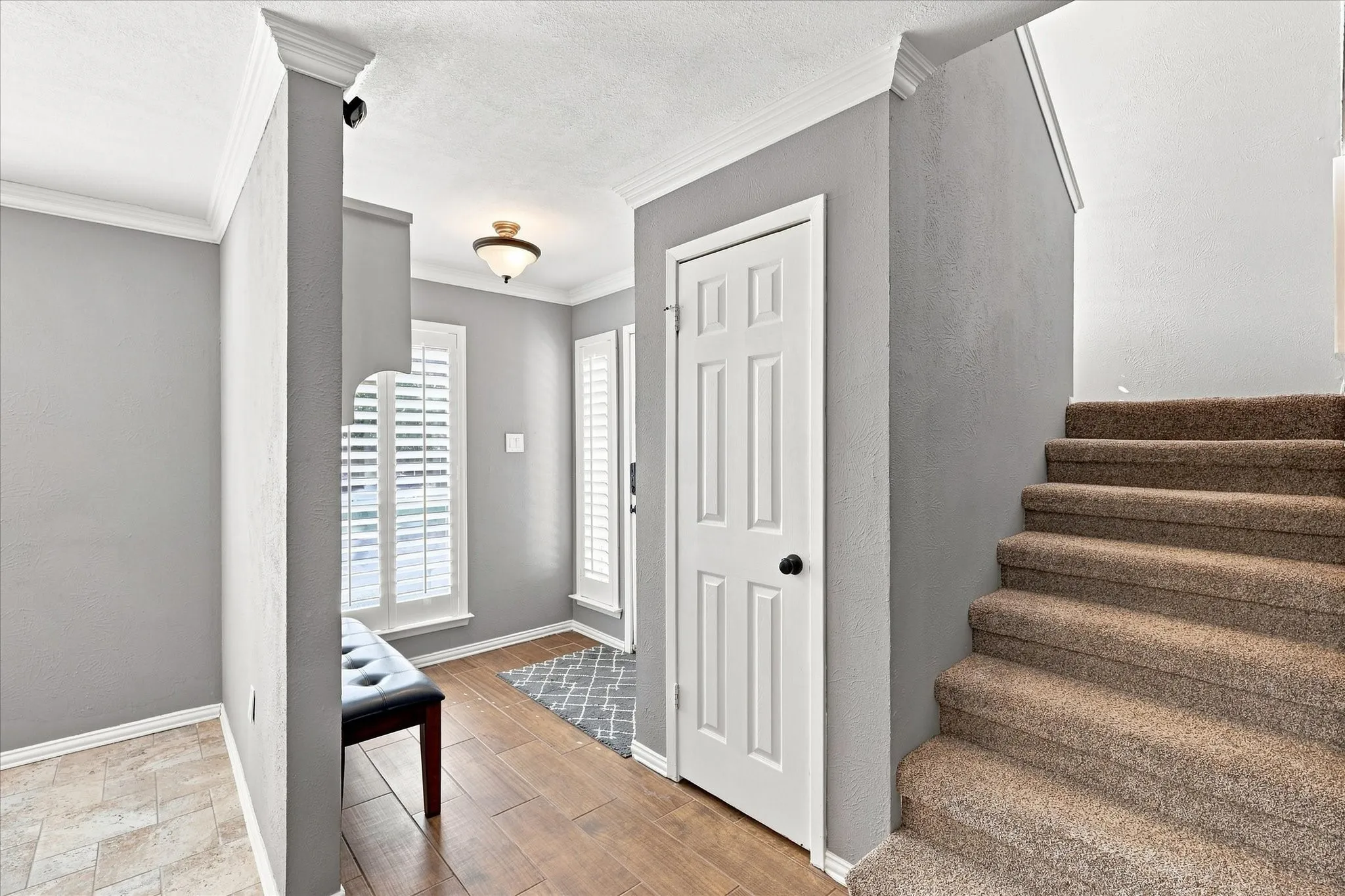 Single Family Residence For Sale in Dallas County , 12919 Woodbend Lane, Dallas, Texas 75243, 3 Bedroom, 3 Bathroom, Garage spaces, 1,620 Sqft, built in 1983, mls#21344638, Real Estate Agent in Dallas, Homes For Sale in Dallas county, Homes For Sale in Dallas, Realtor in Dallas Texas, Real Estate Brokerage Independent Realty Texas, Luminita Cordes Realtor