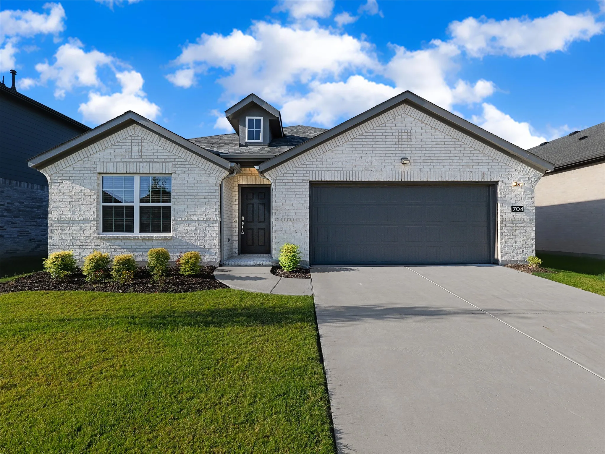 Single Family Residence For Rent in Collin County , 704 Rusty Spurs Place, Weston, Texas 75009, 3 Bedroom, 2 Bathroom, 2 Garage spaces, 1,750 Sqft, built in 2024, mls#21354040, Real Estate Agent in Weston, Homes For Rent in Collin county, Homes For Rent in Weston, Realtor in Weston Texas, Real Estate Brokerage Independent Realty Texas, Luminita Cordes Realtor