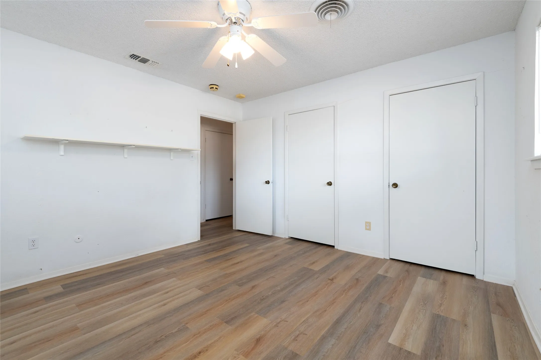 Single Family Residence For Sale in Taylor County , 3125 Winterhawk Drive, Abilene, Texas 79606, 3 Bedroom, 2 Bathroom, 2 Garage spaces, 1,758 Sqft, built in 1978, mls#21353717, Real Estate Agent in Abilene, Homes For Sale in Taylor county, Homes For Sale in Abilene, Realtor in Abilene Texas, Real Estate Brokerage Independent Realty Texas, Luminita Cordes Realtor