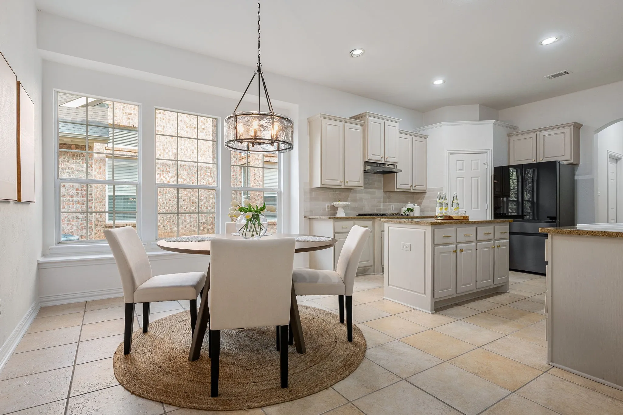 Single Family Residence For Sale in Denton County , 2180 Mustang Trail, Frisco, Texas 75033, 5 Bedroom, 4 Bathroom, 2 Garage spaces, 3,851 Sqft, built in 2004, mls#21353982, Real Estate Agent in Frisco, Homes For Sale in Denton county, Homes For Sale in Frisco, Realtor in Frisco Texas, Real Estate Brokerage Independent Realty Texas, Luminita Cordes Realtor