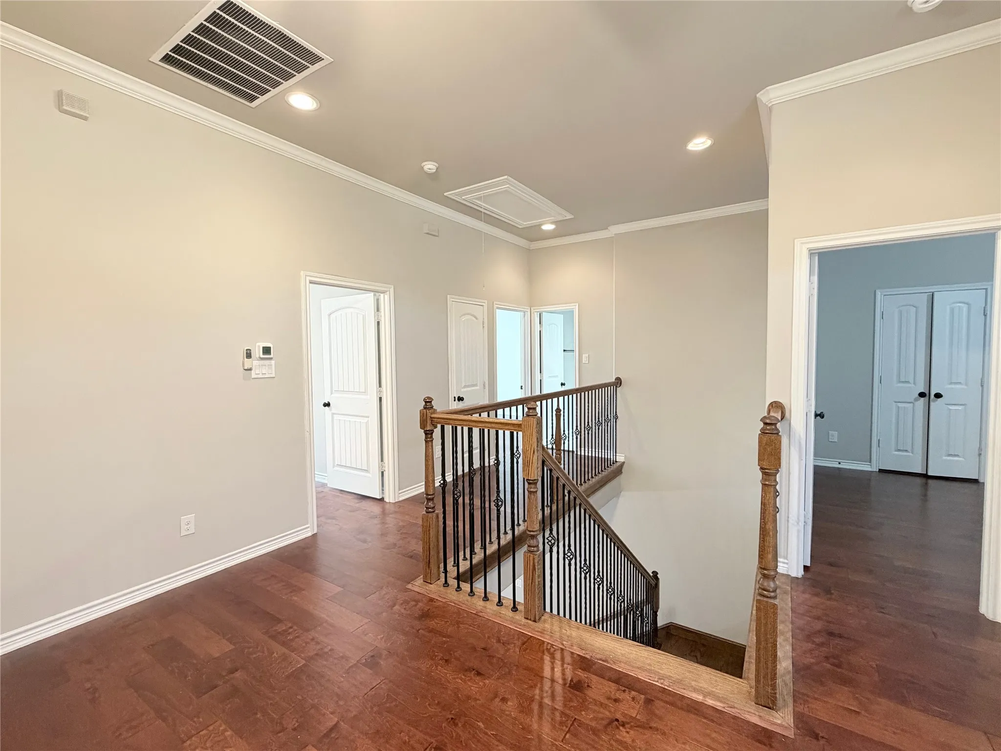 Townhouse For Rent in Dallas County , 12305 Halima Street, Dallas, Texas 75243, 4 Bedrooms, 4 Bathrooms, 2 Garage spaces, 2,397 Sqft, built in 2017, Price $2,800, mls#21354057, Real Estate Agent in Dallas, Homes For Rent in Dallas county, Homes For Rent in Dallas, Realtor in Dallas Texas, Real Estate Brokerage Independent Realty Texas, Luminita Cordes Realtor