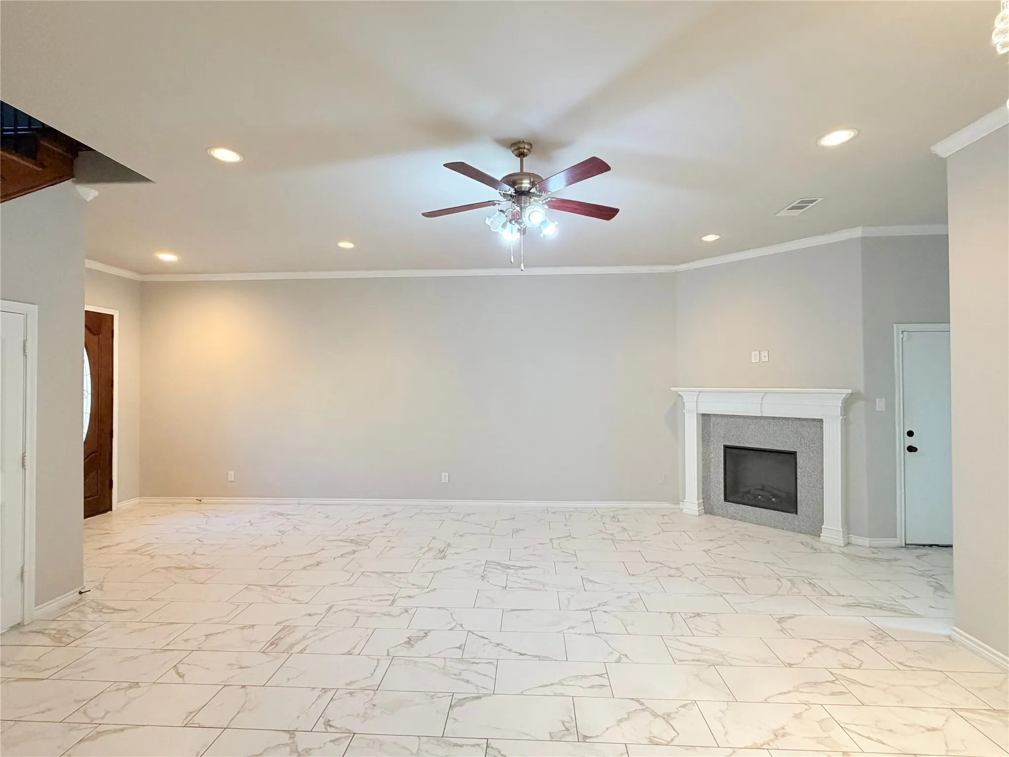 Townhouse For Rent in Dallas County , 12305 Halima Street, Dallas, Texas 75243, 4 Bedrooms, 4 Bathrooms, 2 Garage spaces, 2,397 Sqft, built in 2017, Price $2,800, mls#21354057, Real Estate Agent in Dallas, Homes For Rent in Dallas county, Homes For Rent in Dallas, Realtor in Dallas Texas, Real Estate Brokerage Independent Realty Texas, Luminita Cordes Realtor