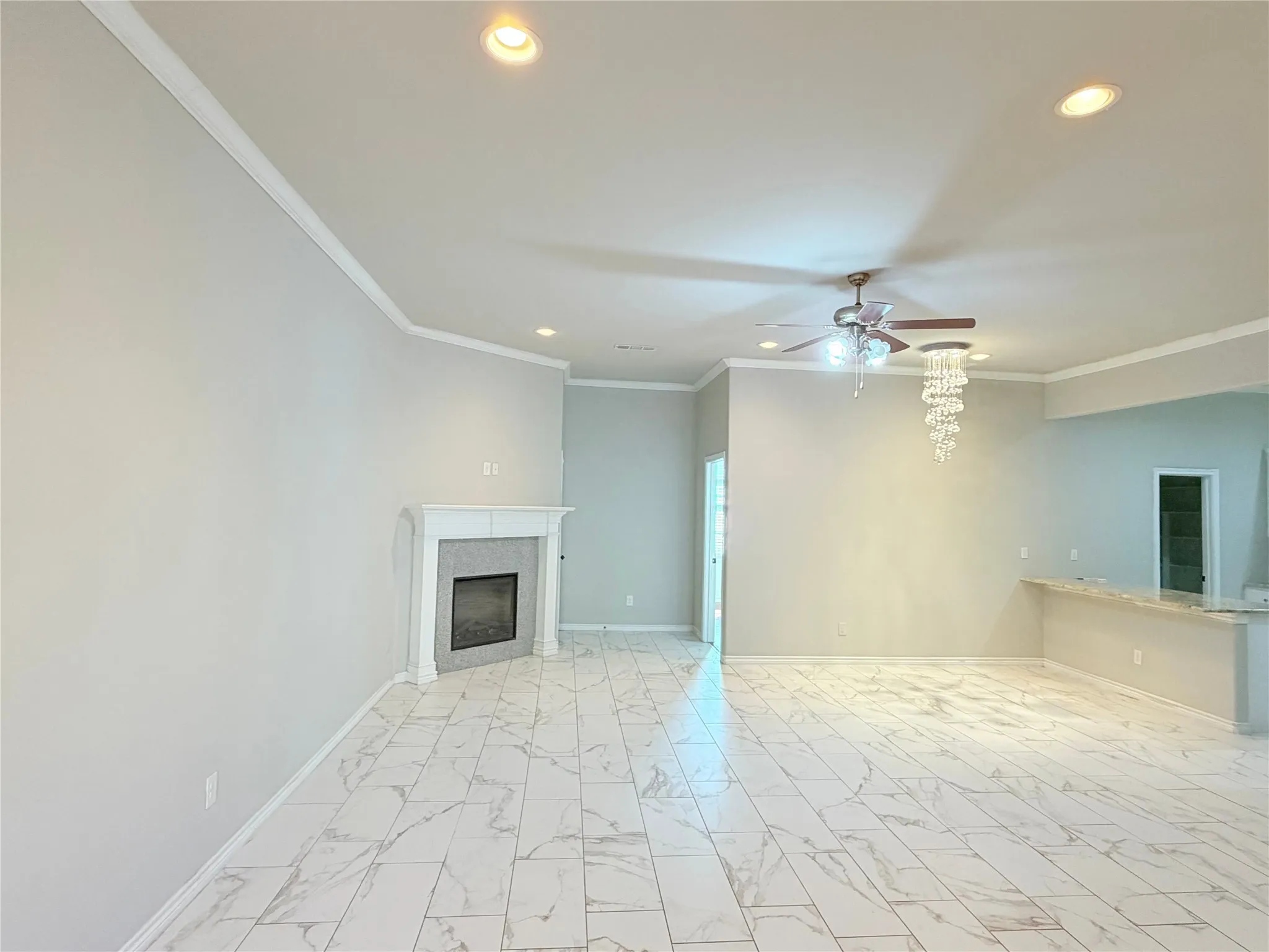 Townhouse For Rent in Dallas County , 12305 Halima Street, Dallas, Texas 75243, 4 Bedrooms, 4 Bathrooms, 2 Garage spaces, 2,397 Sqft, built in 2017, Price $2,800, mls#21354057, Real Estate Agent in Dallas, Homes For Rent in Dallas county, Homes For Rent in Dallas, Realtor in Dallas Texas, Real Estate Brokerage Independent Realty Texas, Luminita Cordes Realtor
