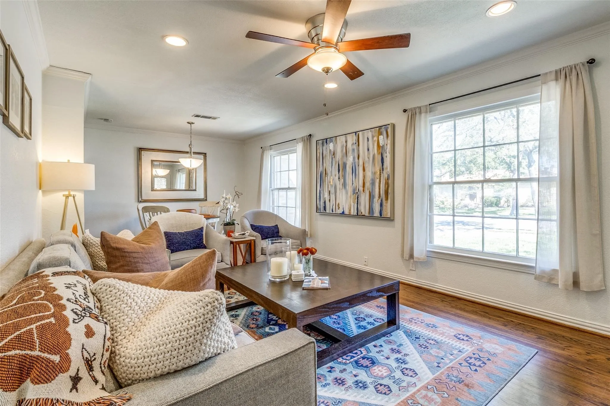 Single Family Residence For Rent in Dallas County , 3732 Seguin Drive, Dallas, Texas 75220, 3 Bedroom, 1 Bathroom, 1 Garage spaces, 1,002 Sqft, built in 1951, mls#21352824, Real Estate Agent in Dallas, Homes For Rent in Dallas county, Homes For Rent in Dallas, Realtor in Dallas Texas, Real Estate Brokerage Independent Realty Texas, Luminita Cordes Realtor