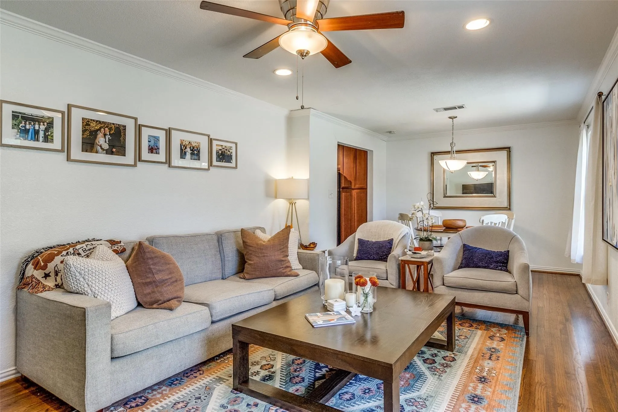 Single Family Residence For Rent in Dallas County , 3732 Seguin Drive, Dallas, Texas 75220, 3 Bedroom, 1 Bathroom, 1 Garage spaces, 1,002 Sqft, built in 1951, mls#21352824, Real Estate Agent in Dallas, Homes For Rent in Dallas county, Homes For Rent in Dallas, Realtor in Dallas Texas, Real Estate Brokerage Independent Realty Texas, Luminita Cordes Realtor