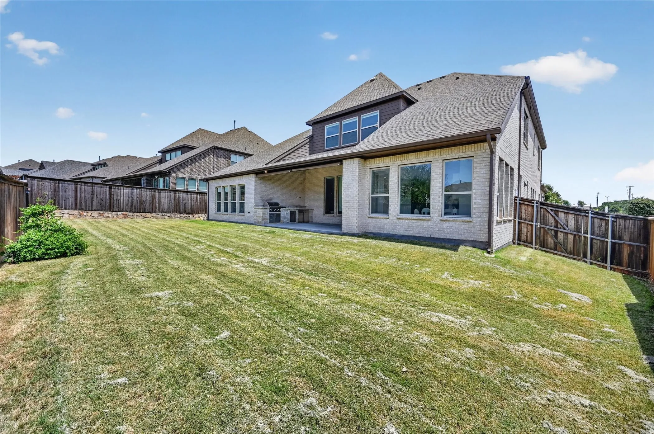 Single Family Residence For Sale in Collin County , 13683 Fernando Road, Frisco, Texas 75035, 5 Bedroom, 5 Bathroom, 3 Garage spaces, 4,605 Sqft, built in 2020, mls#21353863, Real Estate Agent in Frisco, Homes For Sale in Collin county, Homes For Sale in Frisco, Realtor in Frisco Texas, Real Estate Brokerage Independent Realty Texas, Luminita Cordes Realtor