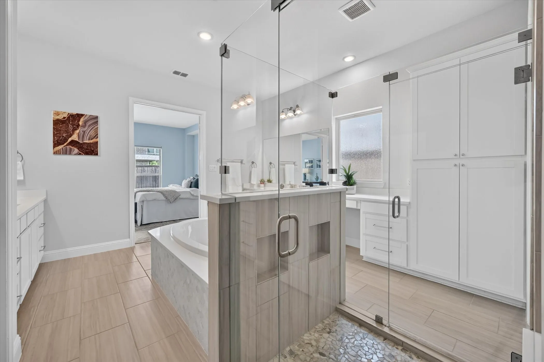 Single Family Residence For Sale in Collin County , 13683 Fernando Road, Frisco, Texas 75035, 5 Bedroom, 5 Bathroom, 3 Garage spaces, 4,605 Sqft, built in 2020, mls#21353863, Real Estate Agent in Frisco, Homes For Sale in Collin county, Homes For Sale in Frisco, Realtor in Frisco Texas, Real Estate Brokerage Independent Realty Texas, Luminita Cordes Realtor